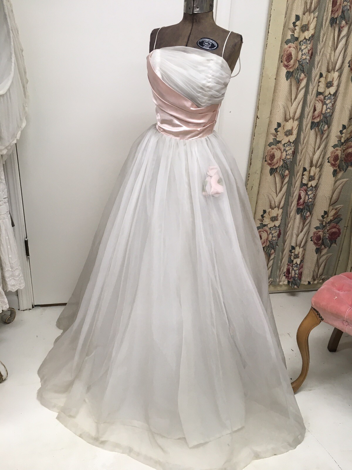 1950s Prom Dress White Tulle Fabric Pink Satin Ribbon Millinery Flowers #14