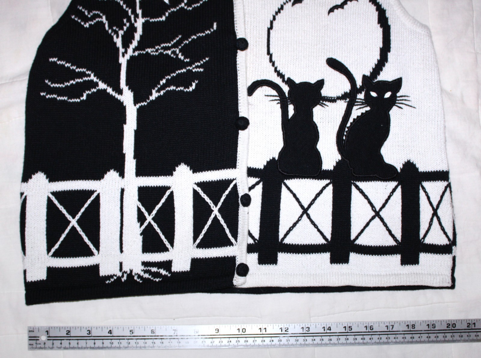 Marisa Christina Cat Sweater Vest Embroidered Black Cats Bats and Stars