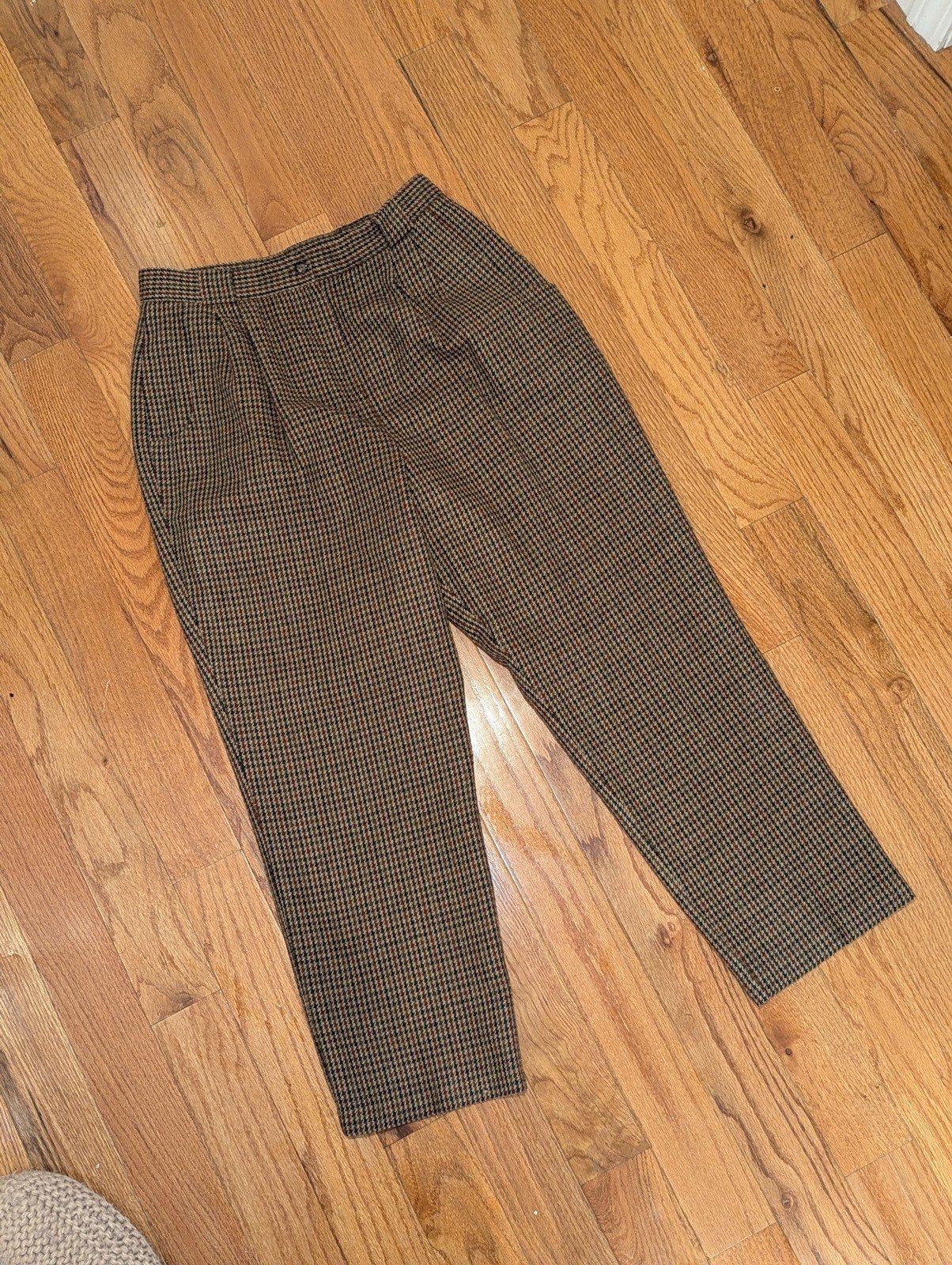 Vintage Savannah Size 14P Wool Blend 80s Brown Red Green Houndstooth Dress Pants