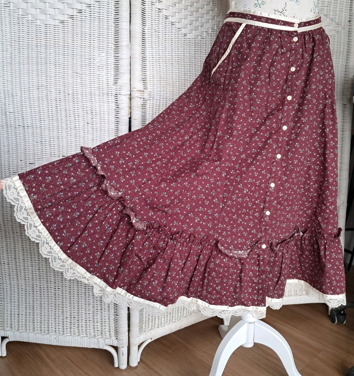 Vintage Jessica’s Gunnies Gunne Sax Prairie Skirt Burgundy Floral Lace Pockets S