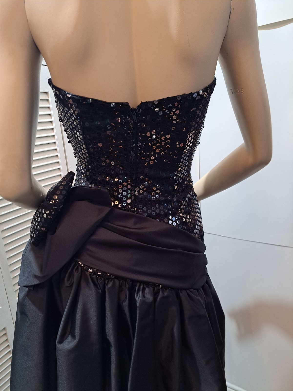 VTG 1980s Black SEQUINED BIG BOW Asymmetrical Hem Strapless PROM PARTY DRESS 5/6