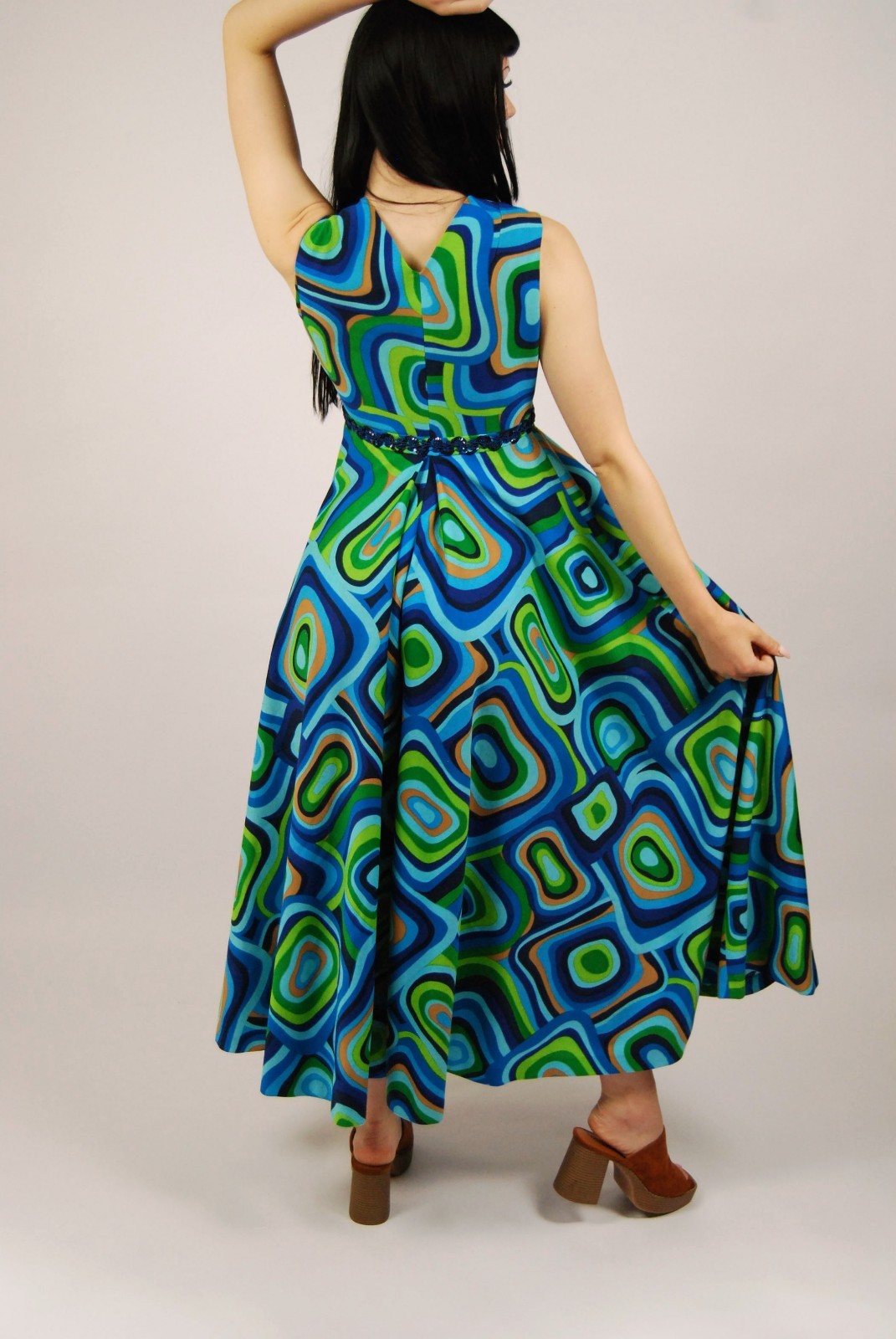 70s Psychedelic Print Maxi Dress (S) small blue green vintage Vogue funky retro