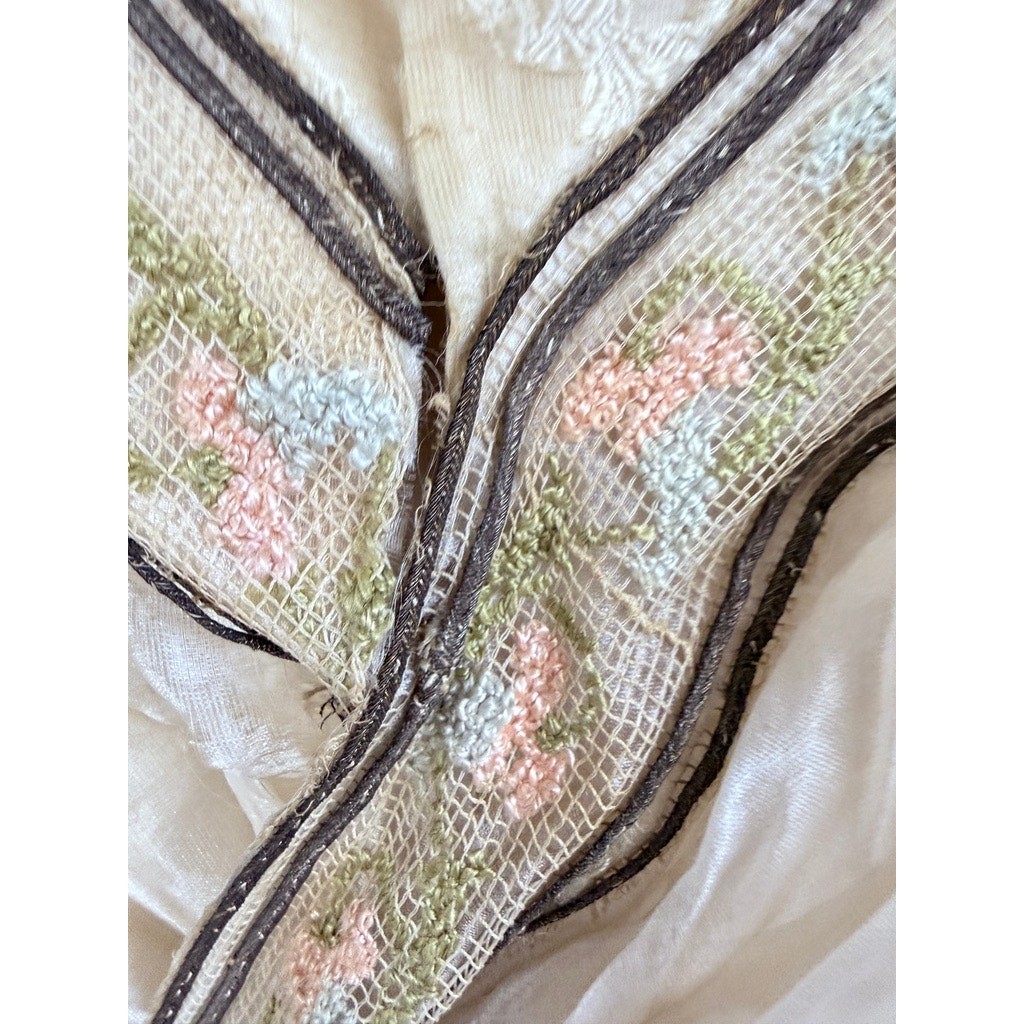 VTG Edwardian Ivory Silk Wedding Gown TLC Shattering Silk Embroidered Trim