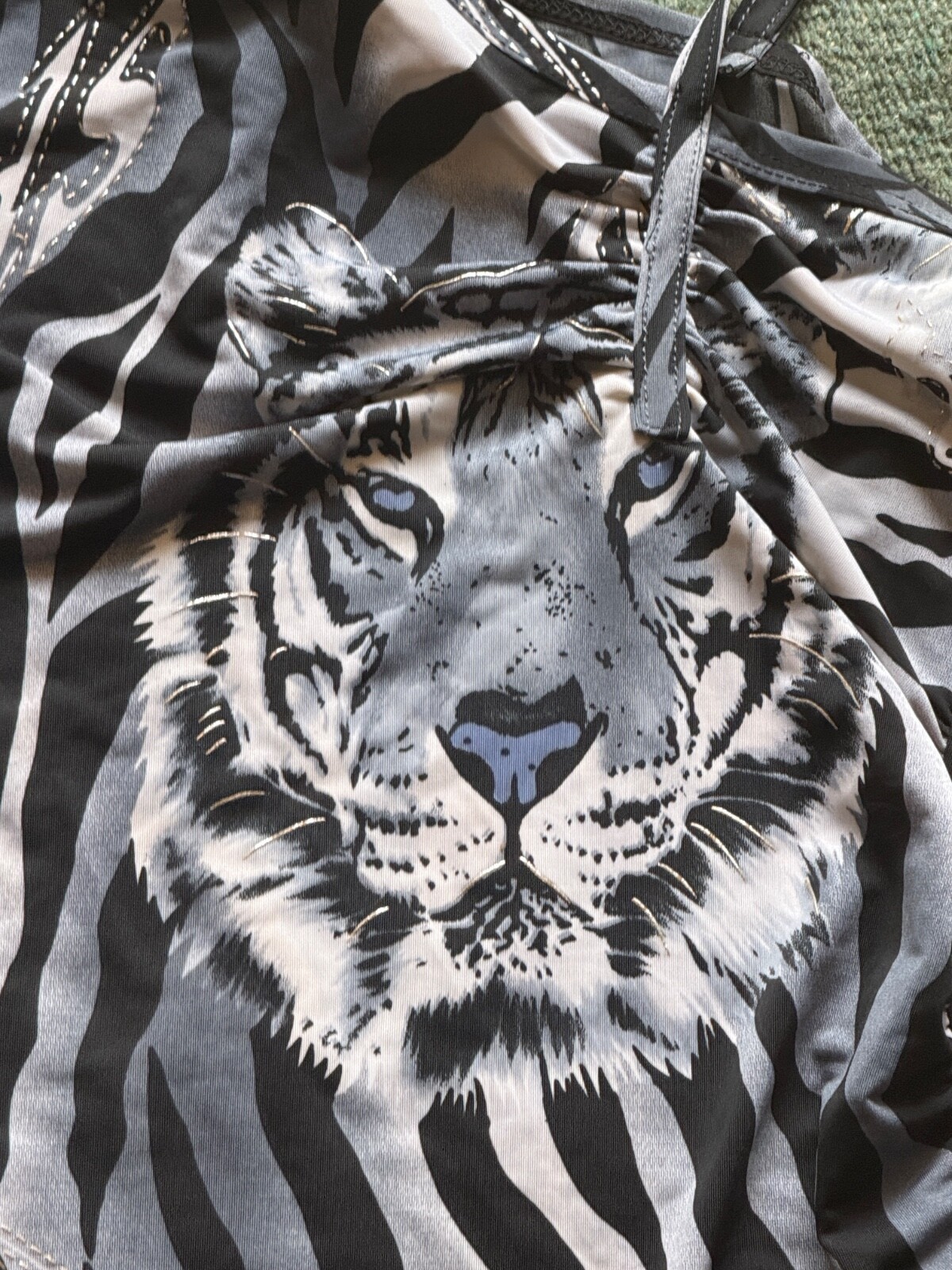 VTG 90s Y2K Black White Tiger Striped Animal Print Shoulder Long Sleeve MEDIUM