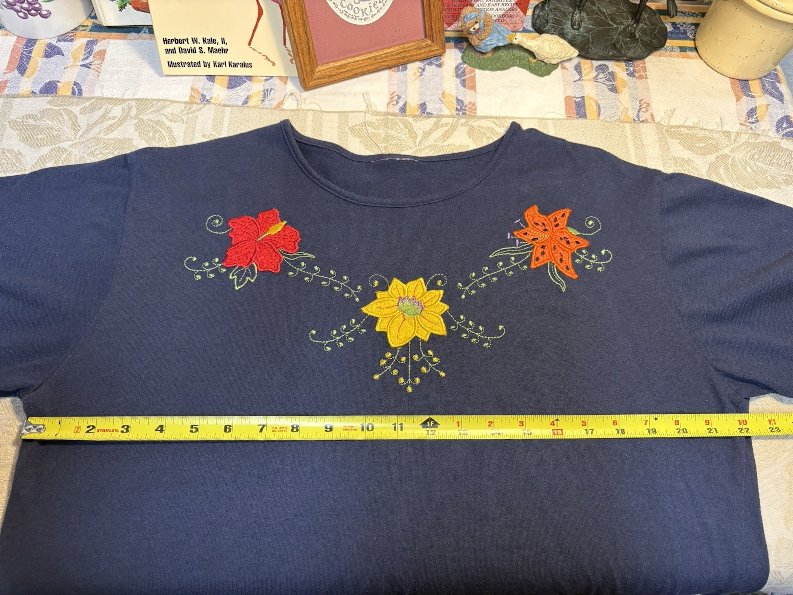 Vintage 90s Cottagecore Grannycore Navy Floral Shirt Patch Flowers Women’s XL