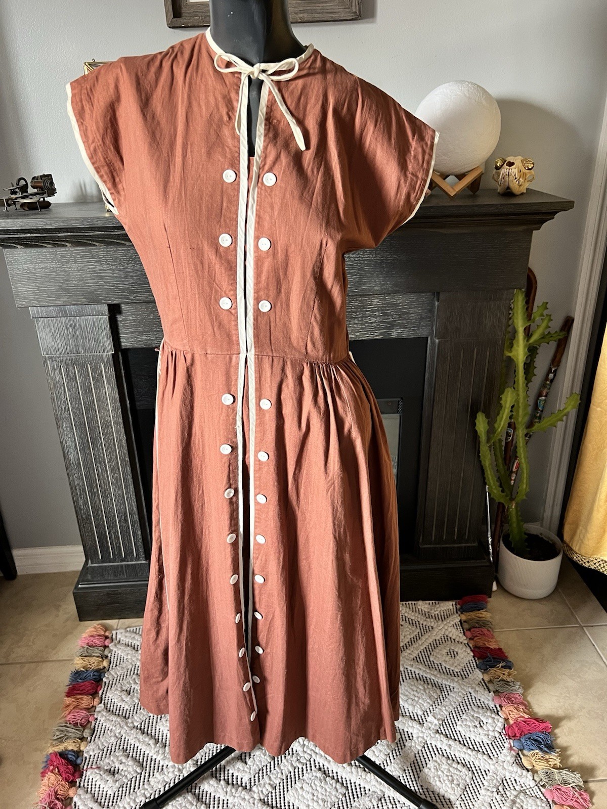 Vintage 40s Toni Todd Brown Fit & Flare Shirt Dress Cap Sleeves Buttons Small