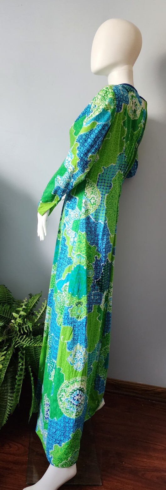 The Clique 1970s Blue Green Tones Abstract Print Long Sleeve Boho Maxi Dress 14