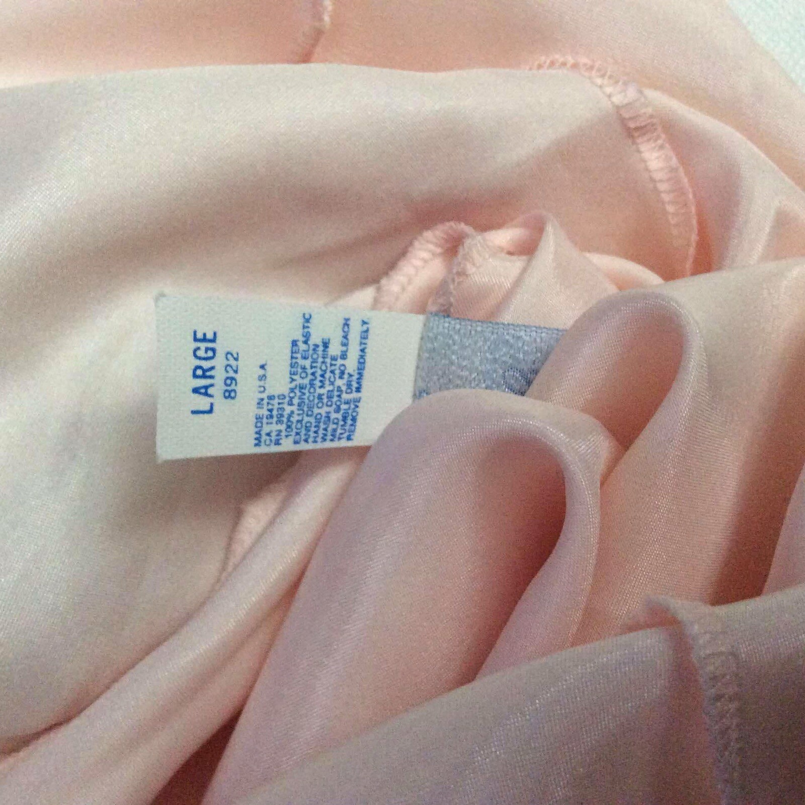 Vintage Large Lady Cameo Chemise Nighty Slip Dress Silky Pink Wide Lace OS Robe
