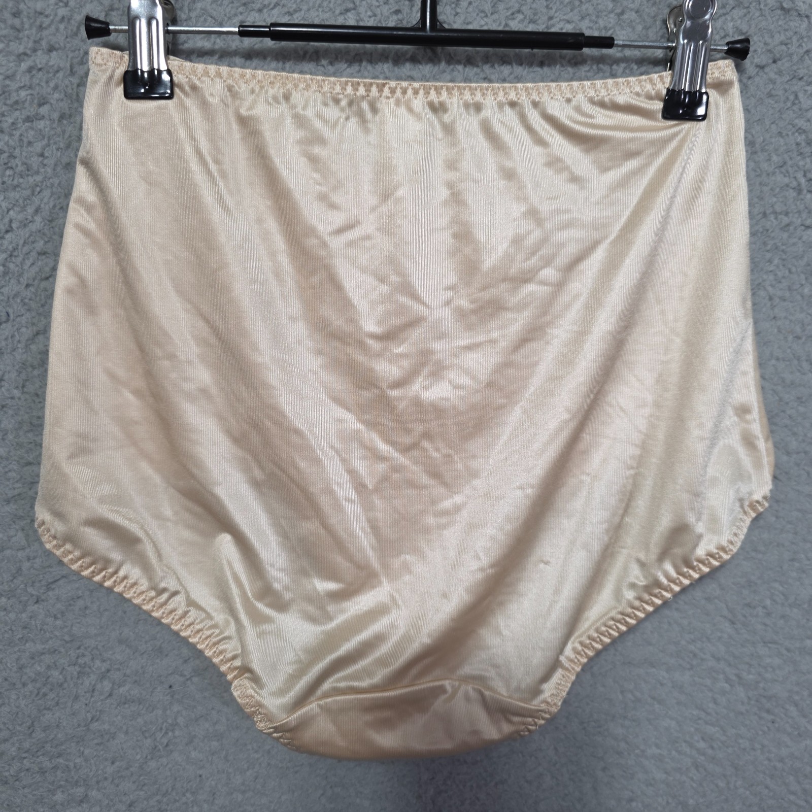 Vintage Cabernet Silk Style Shapewear Panties Brief Size XL Style# YT2UN321 NWT
