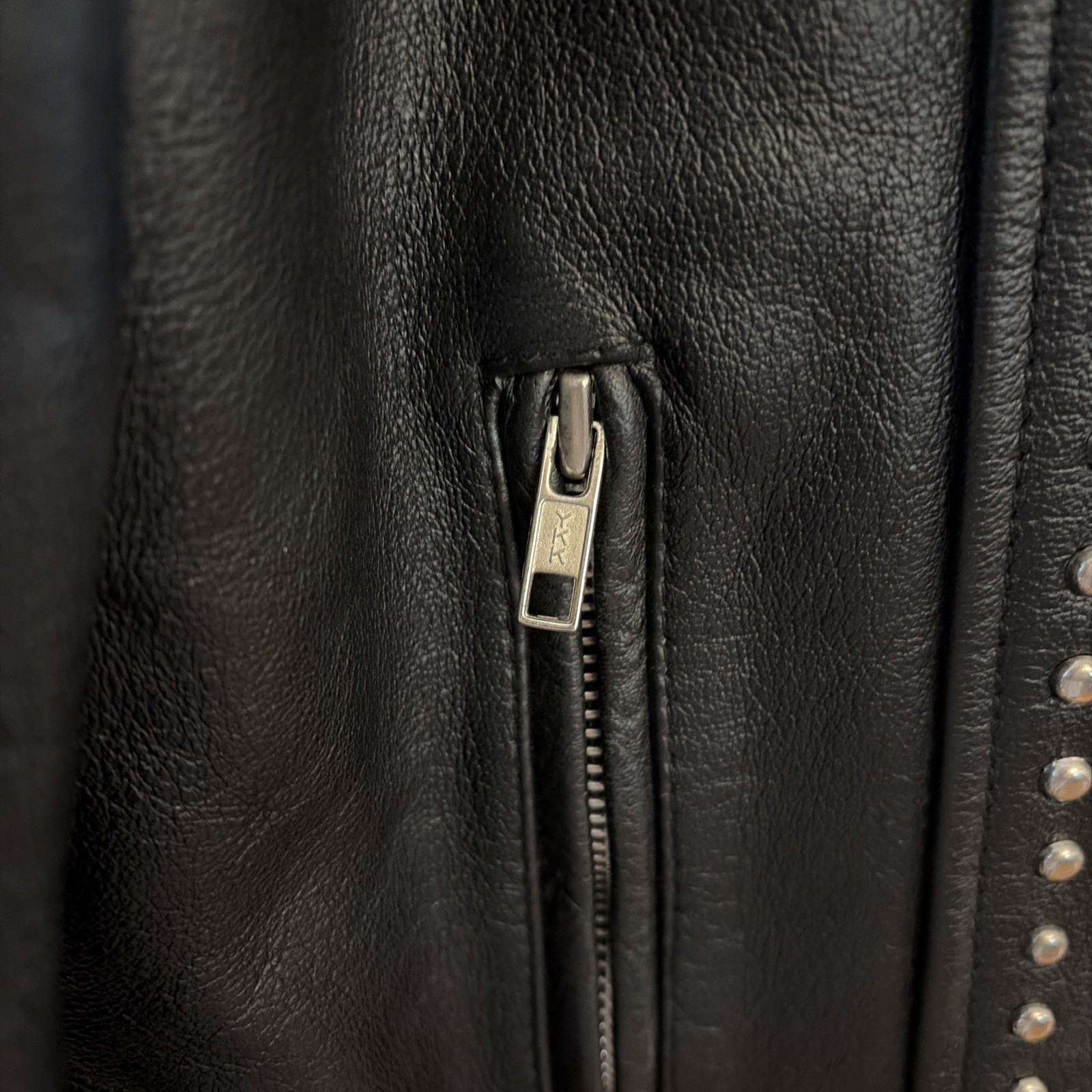 Vintage Beavers Den Womens Sz L Jacket Genuine Leather Biker studded Motorcycle
