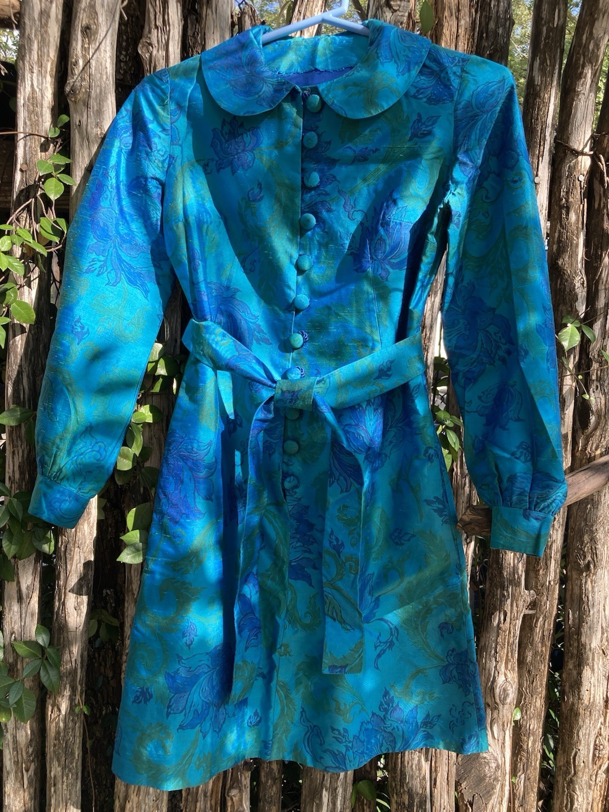 Vintage Thai Silk 60s Shirt Dress Womens Size Small/Med Peacock Colors Striking!