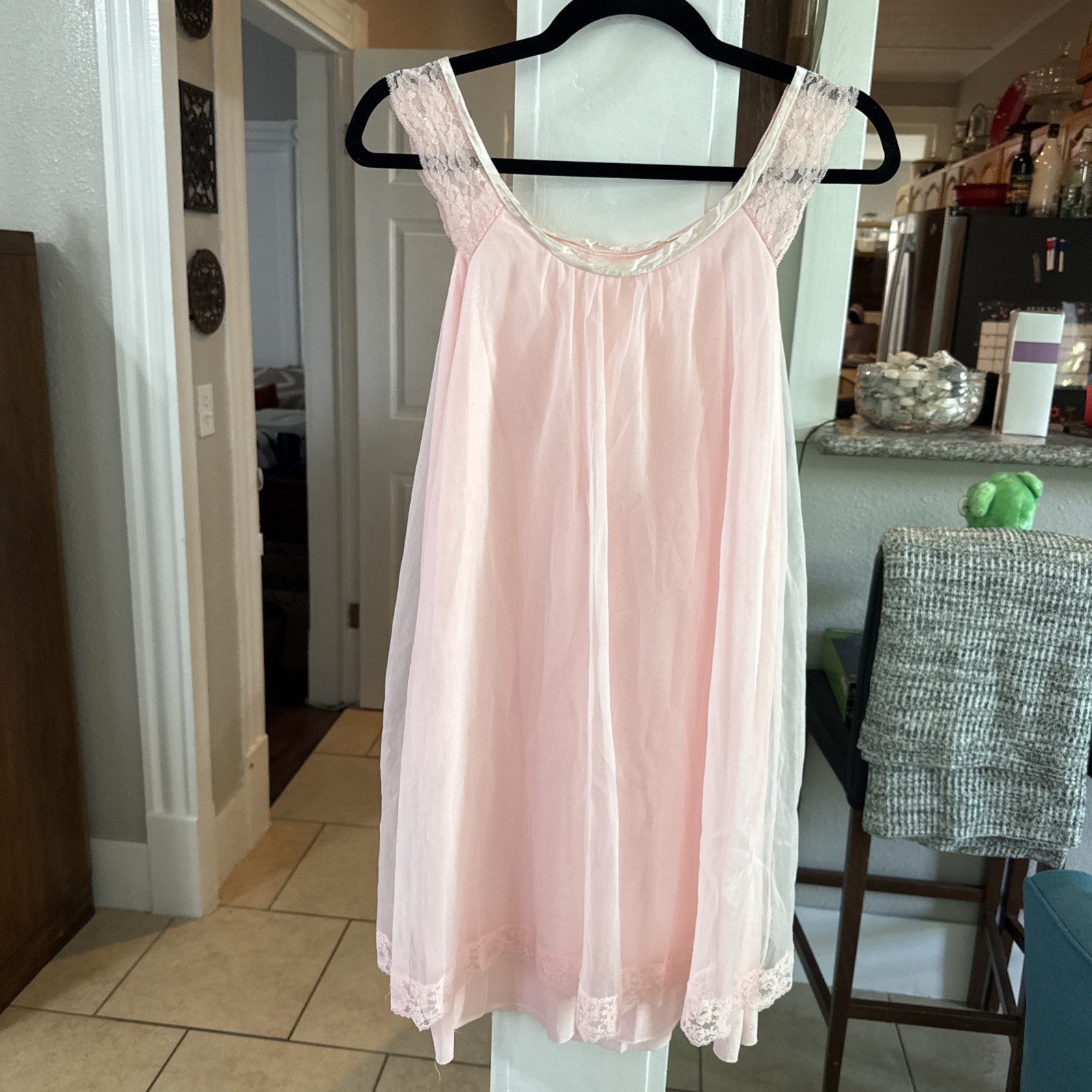 Lorraine Pink Layered Chiffon Lace Satin Babydoll Nightgown S Romantic 1960s