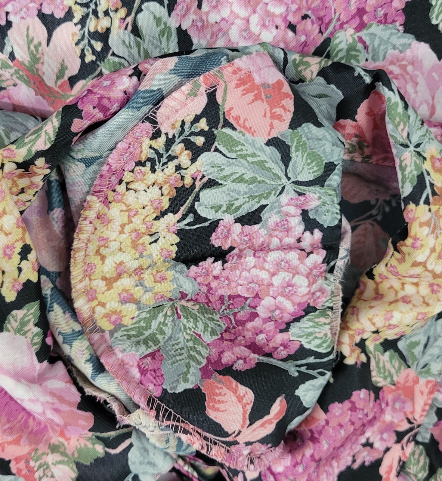 Vintage Copy Cats Black & Pink Floral S/S Blouse w Accent Collar Size 12