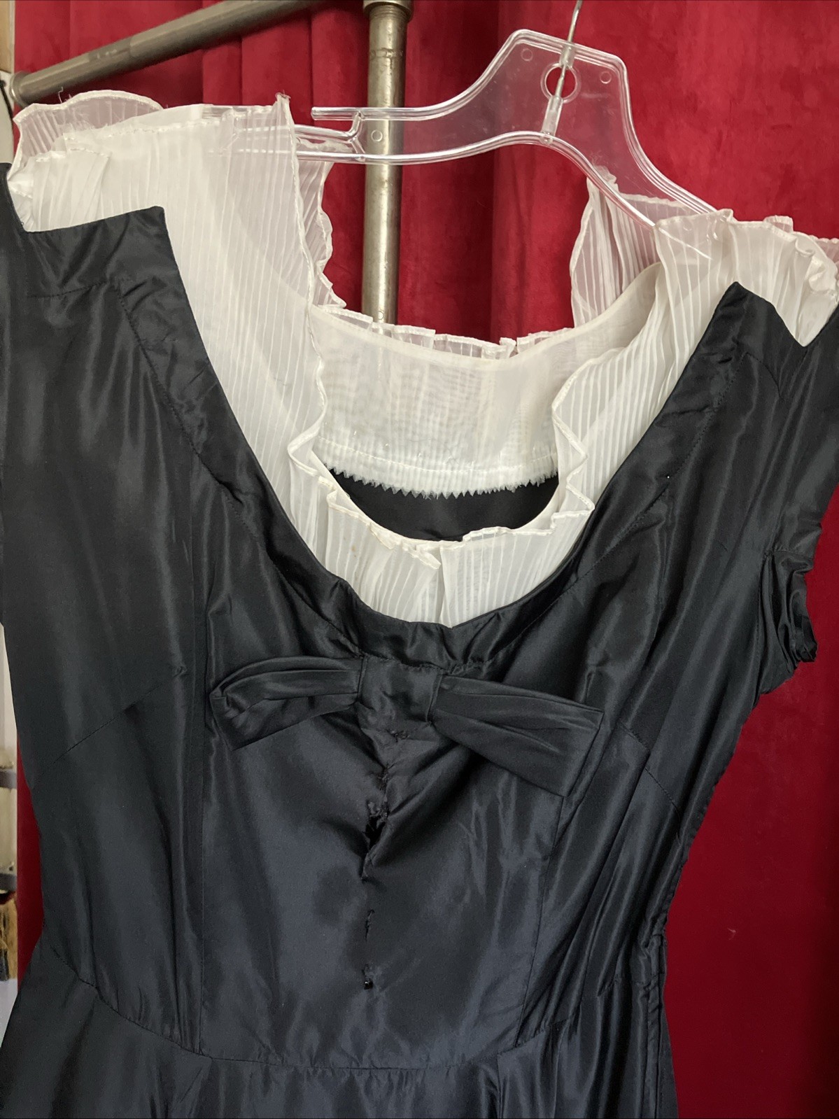 FAB style To Copy 50s Stand Collar Crystal Pleat Dress NYC label