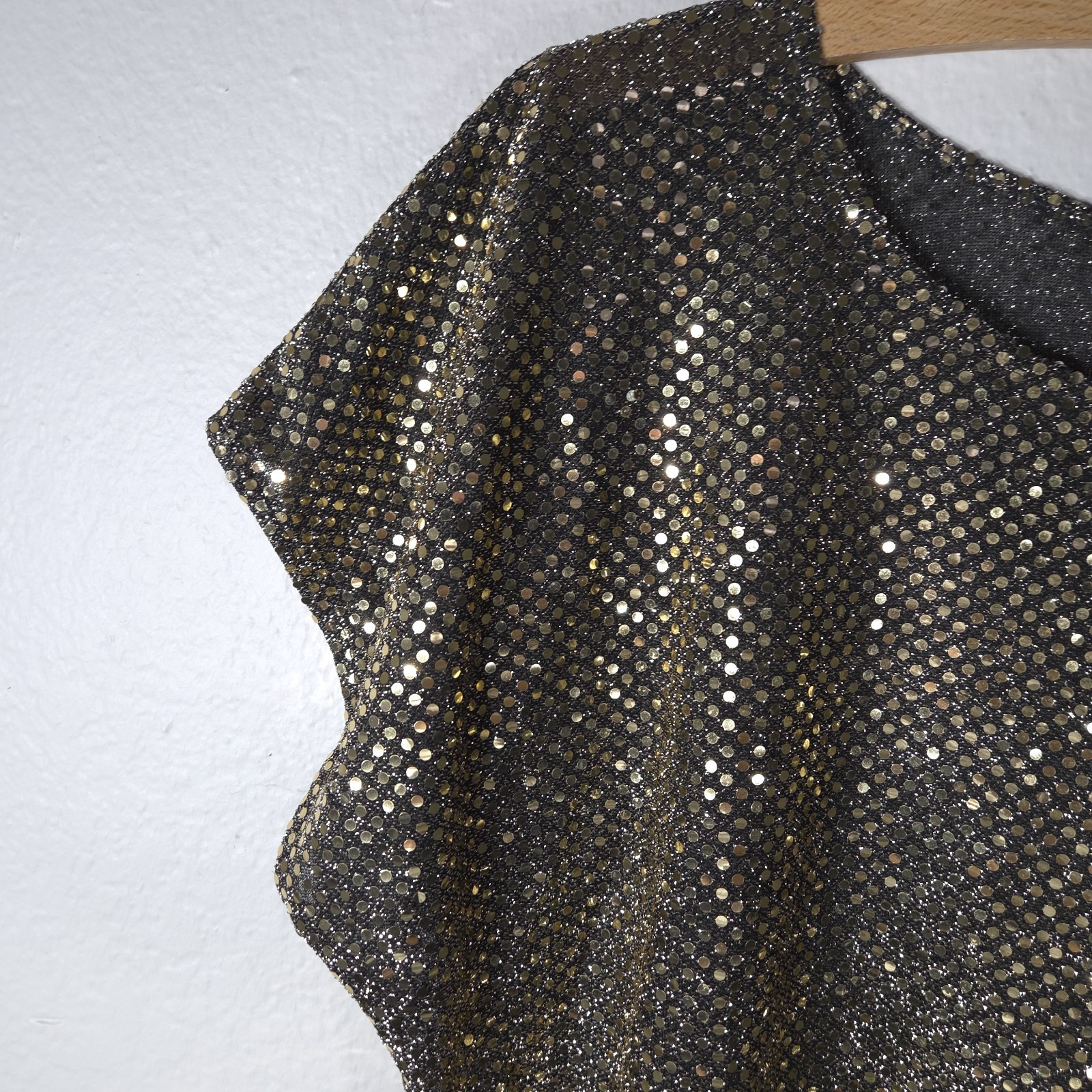 Vintage Joanna Sequin Sparkle Golden Top USA Size L Dolman Sleeves