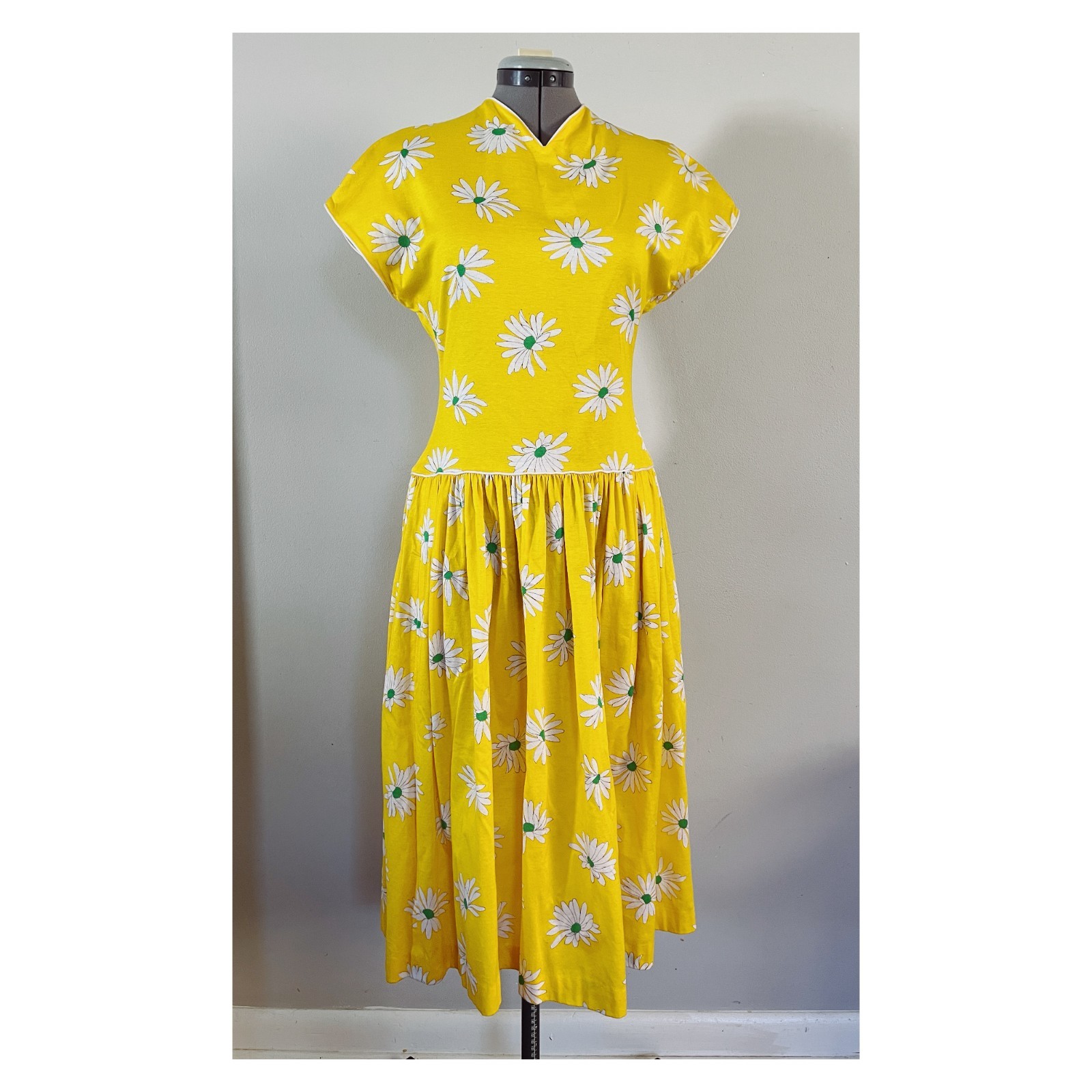 VTG Hanae Mori Sz 8 Yellow Floral Midi Dress Early 80s Made in Japan