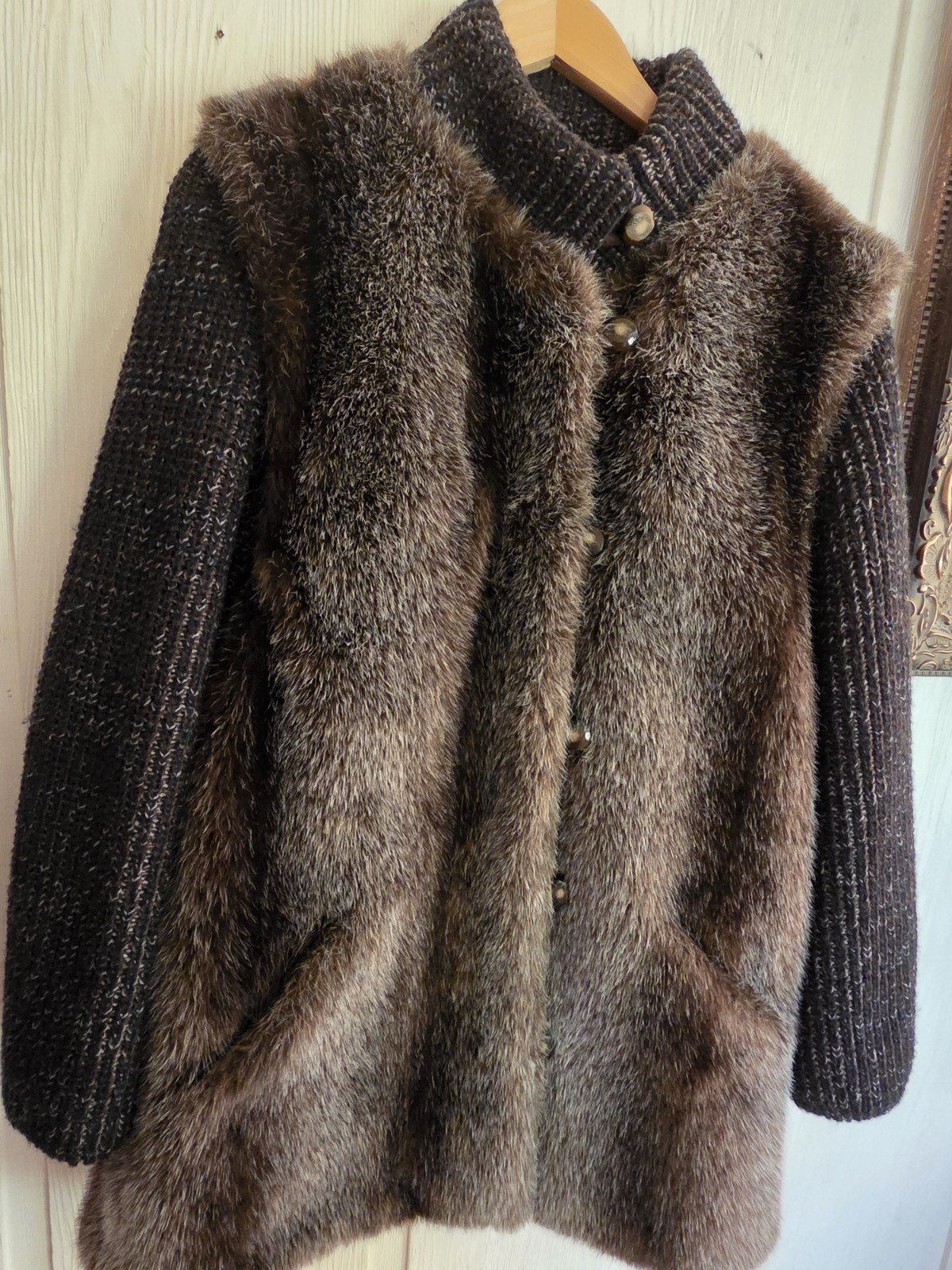 Vintage 1970’s beautiful Hip Faux Fur&Knit Winter Jacket by Hillmoor NEWYORK