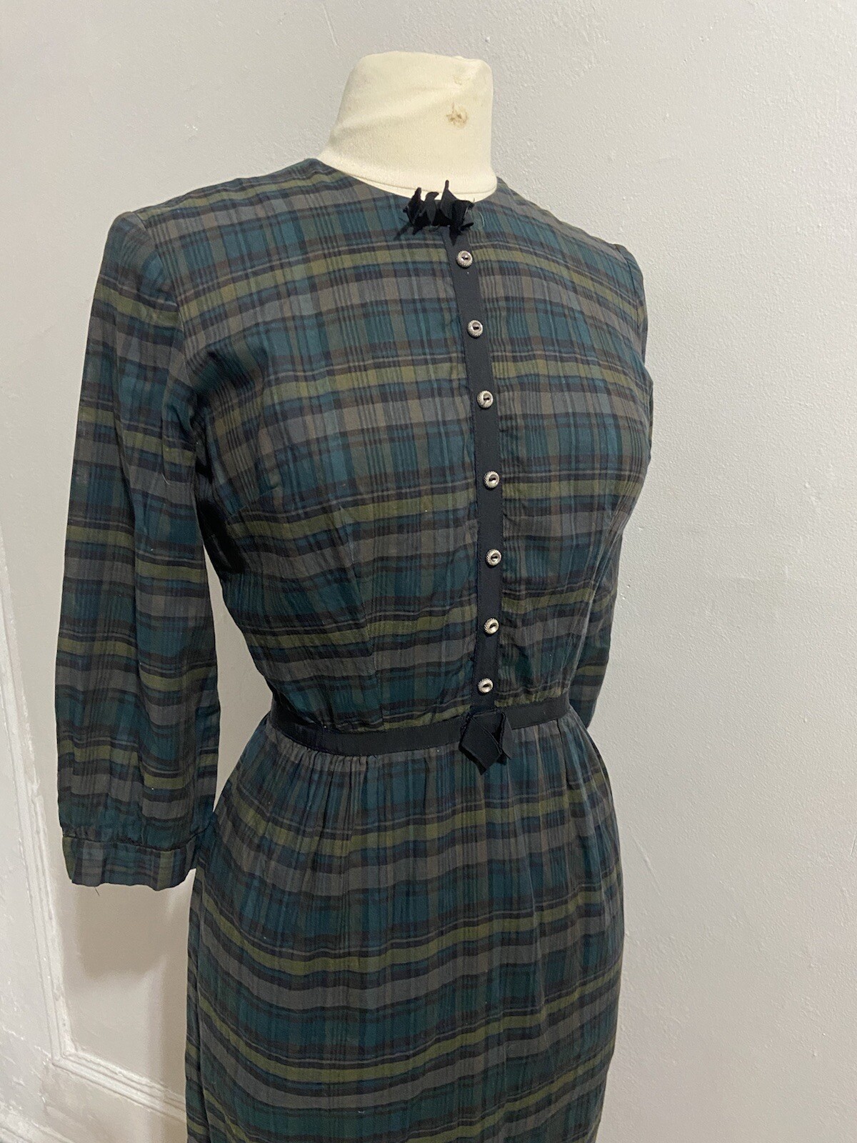 60s Helen Whiting Green Plaid Sheath Vintage Dress