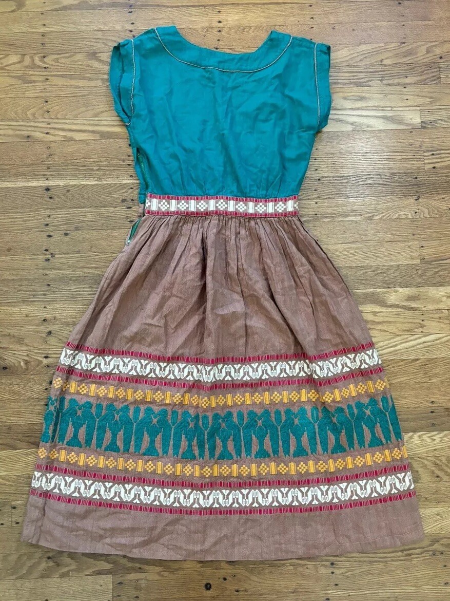 1950s Beautiful Rare Mexican Prarie Style Dress.talon Side Zip.26” Waist/17”pit