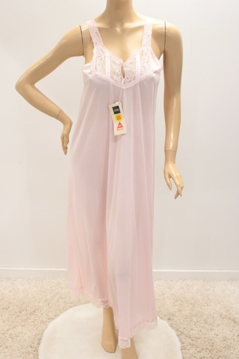 Vtg NWT Texsheen Lingerie Nightgown Medium Pink Nylon Lace Long Nightie Girly