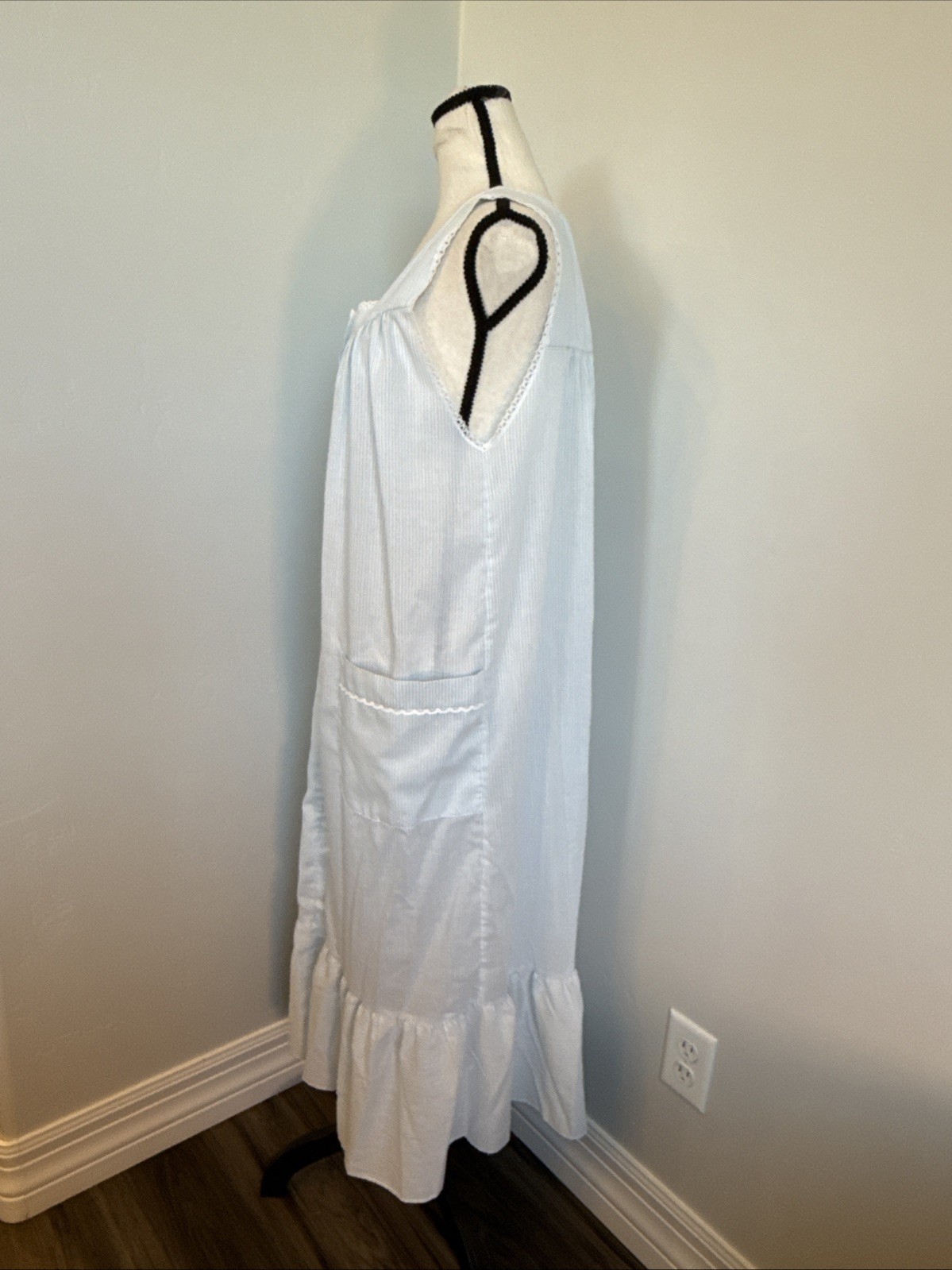 Vtg Barbizon Nightgown Women Small Blue Stripe Button Front Pockets House Dress