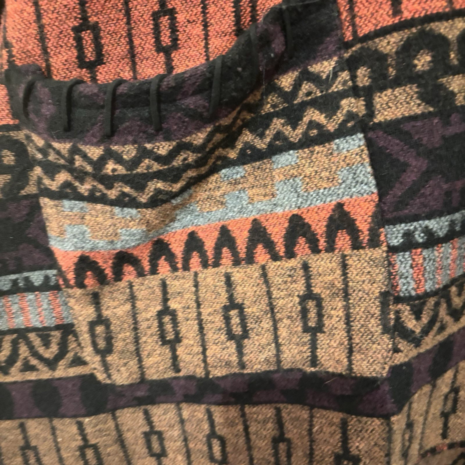 Democracy Poncho Soft and Comfortable WoolBlend Native Design Size L/XL