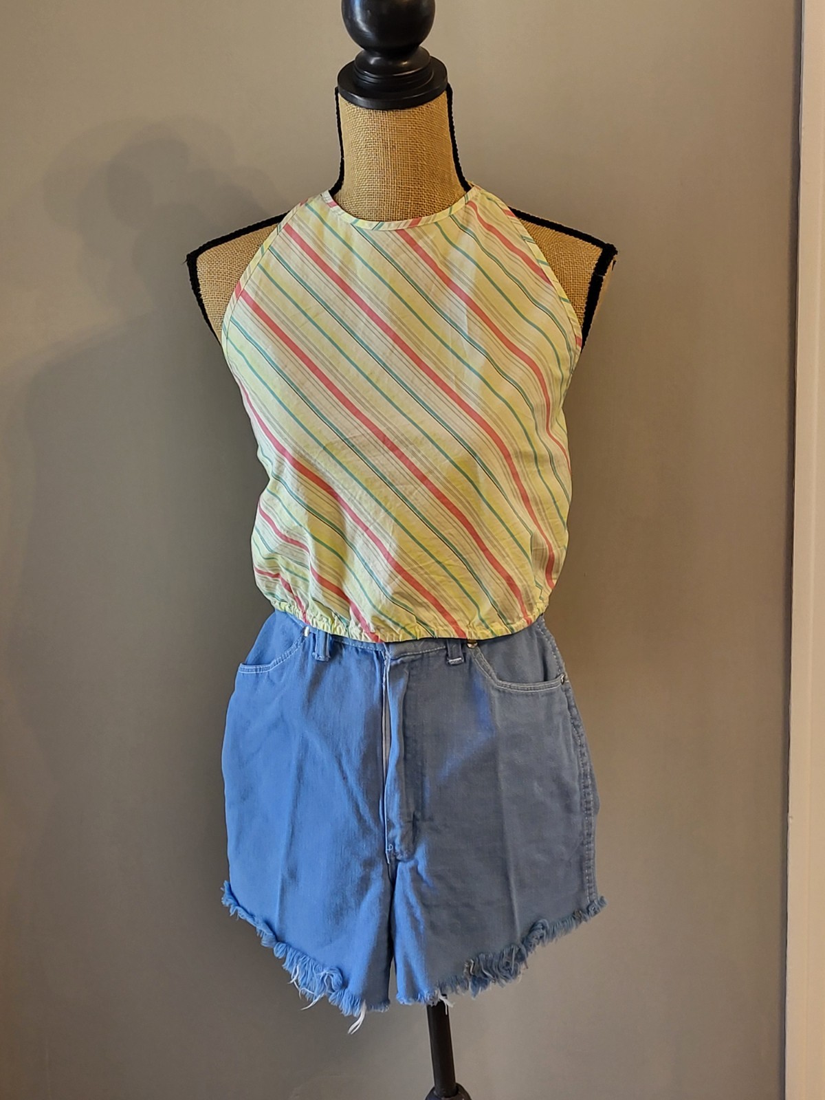 Vintage 70s Maverick Misses 13/14 Slim (Size4) Blue Cut Off Shorts