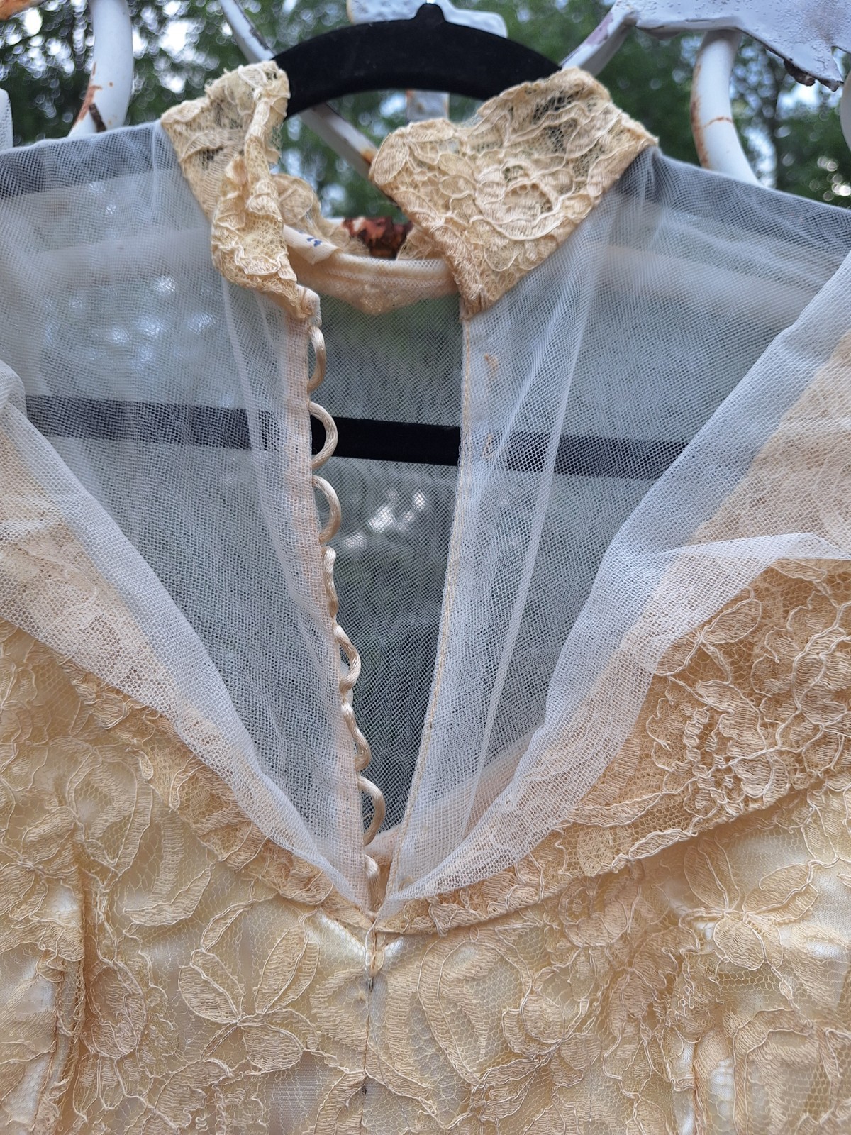 True VTG Mid-century 1950s Ivory Lace Tulle Satin Wedding Gown Dress 14 S/M MCM