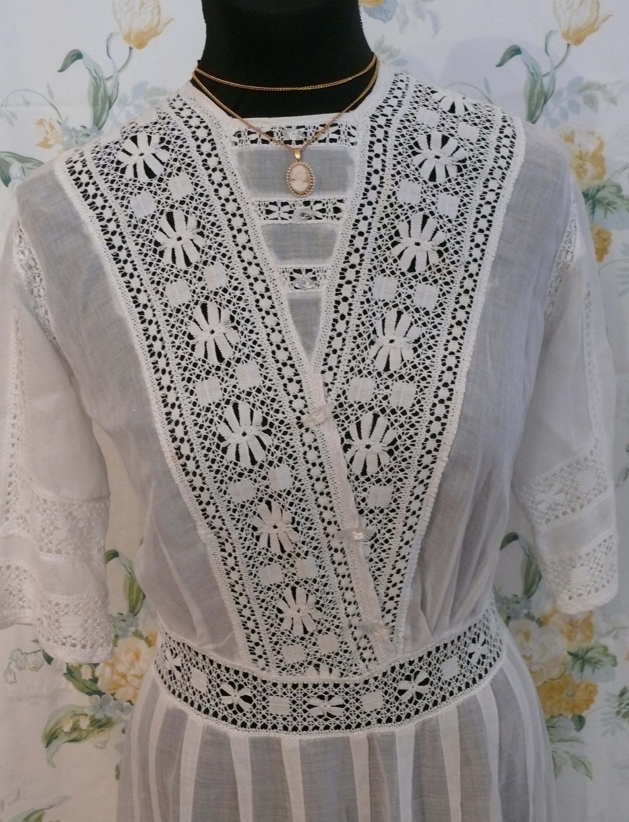 1910-15 Gibson Girl White Long Cool Cotton Lawn Dress w. Lace Grad / Wedding M