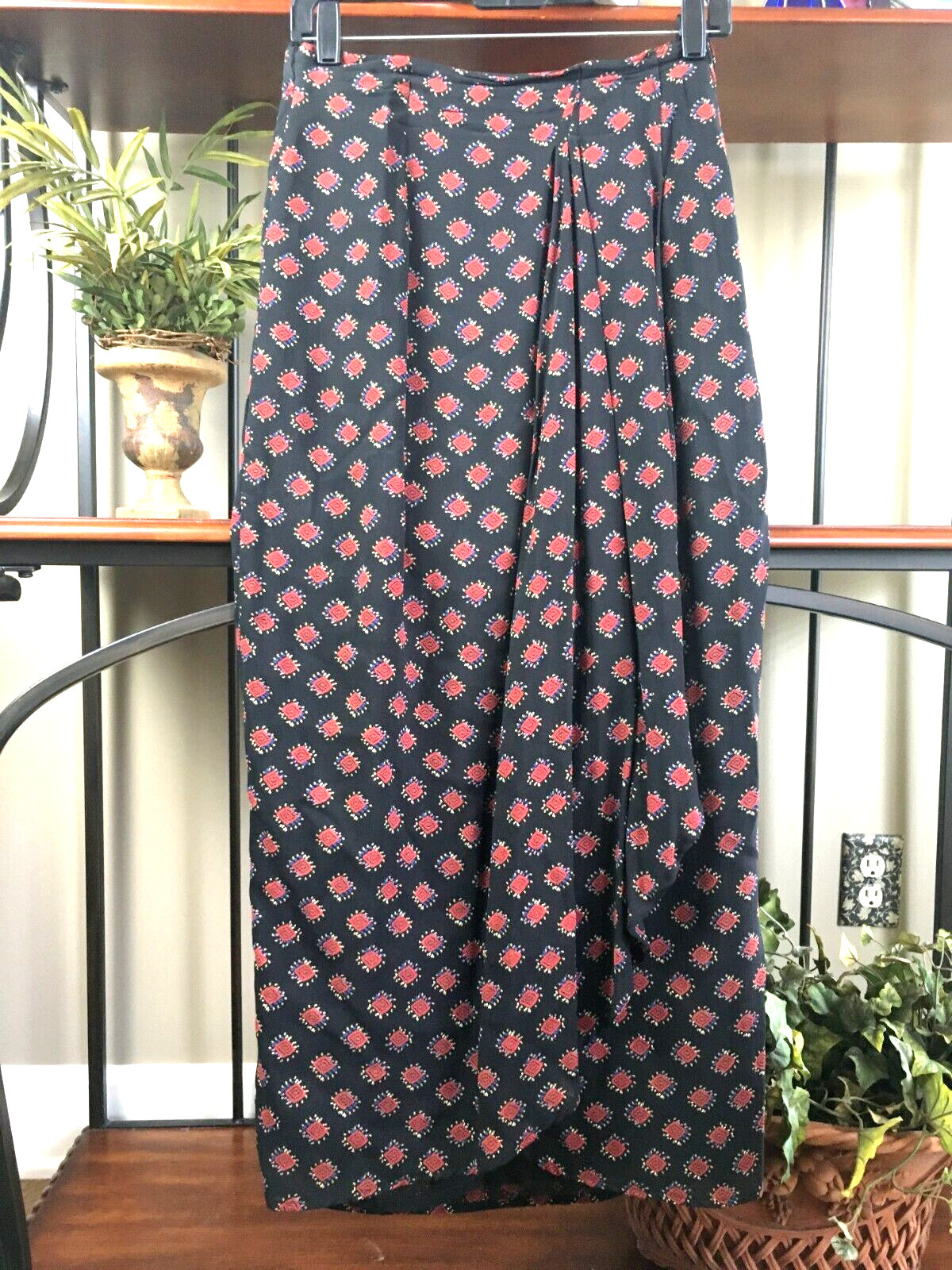 VTG Carole Little Tribal Print Size 4 Long Slim Faux Wrap Skirt Black Red Gold