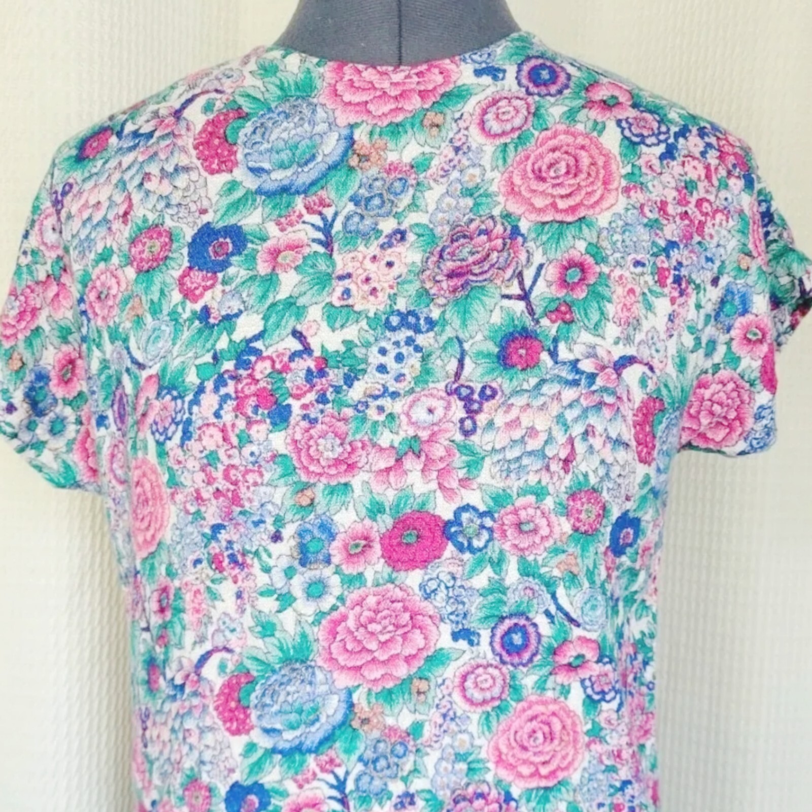 Vintage Chelsea Studio Pink/Blue/Green Floral Top Size Large