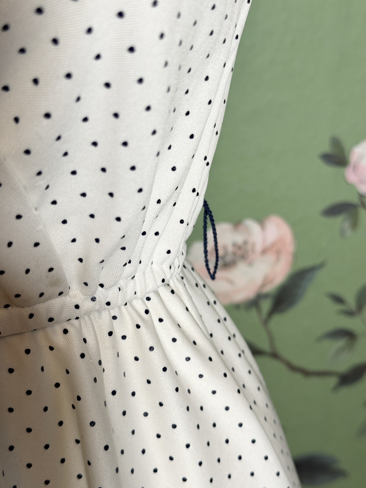 Vintage 1970’s Does 1950’s White Polka Dot Marilyn Monroe Wrap Dress Cap Sleeves