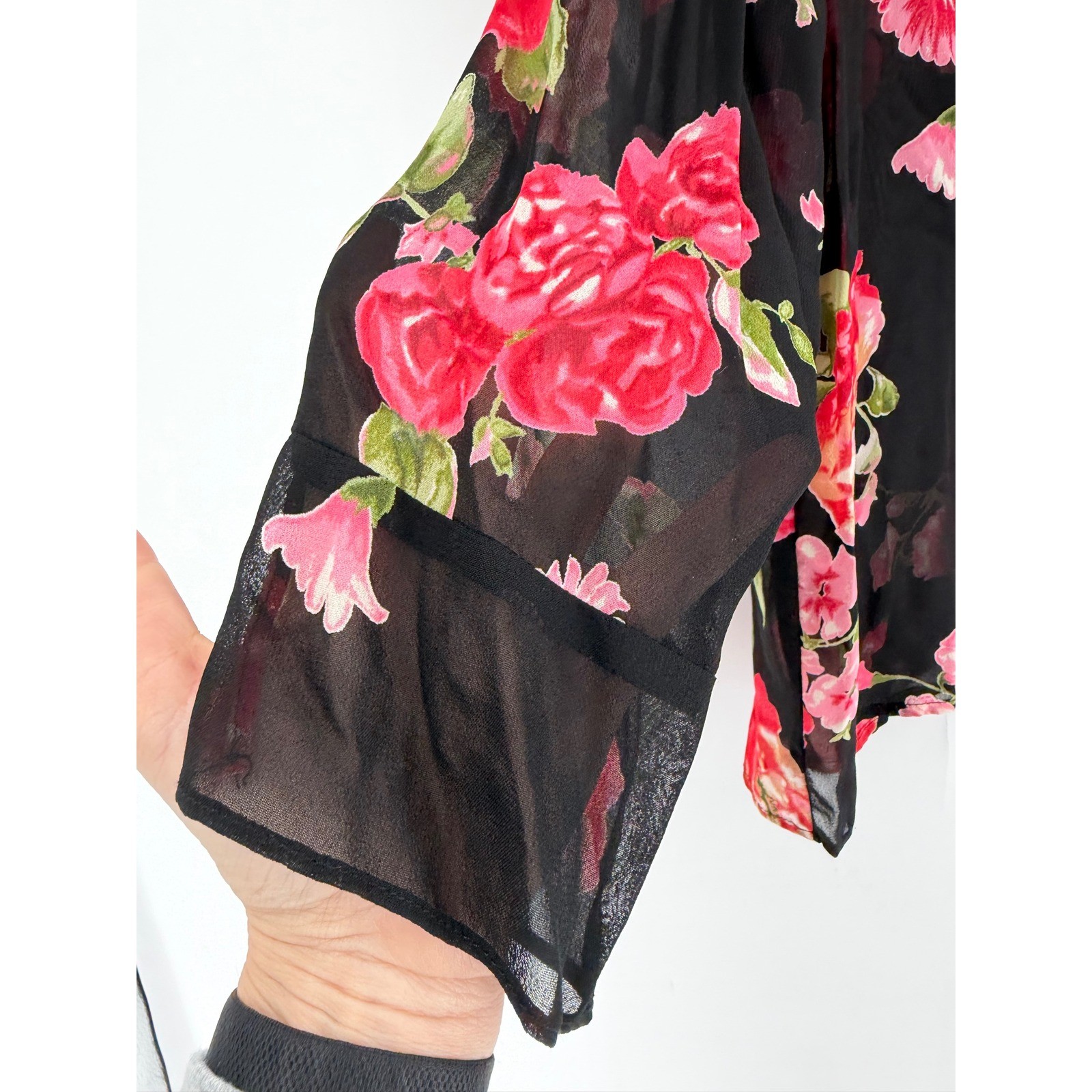 Carol Anderson Floral Blouse Women 16 Black Pink Rose Sheer Rayon Cottagecore