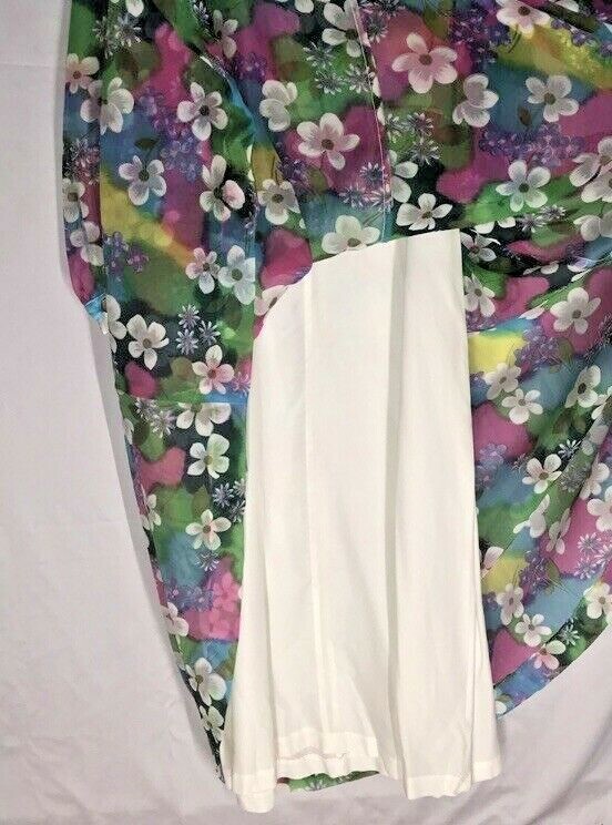 Vintage 60s/70s Flower Lounge Dress By Conrad Lingerie w/Zipper Back
