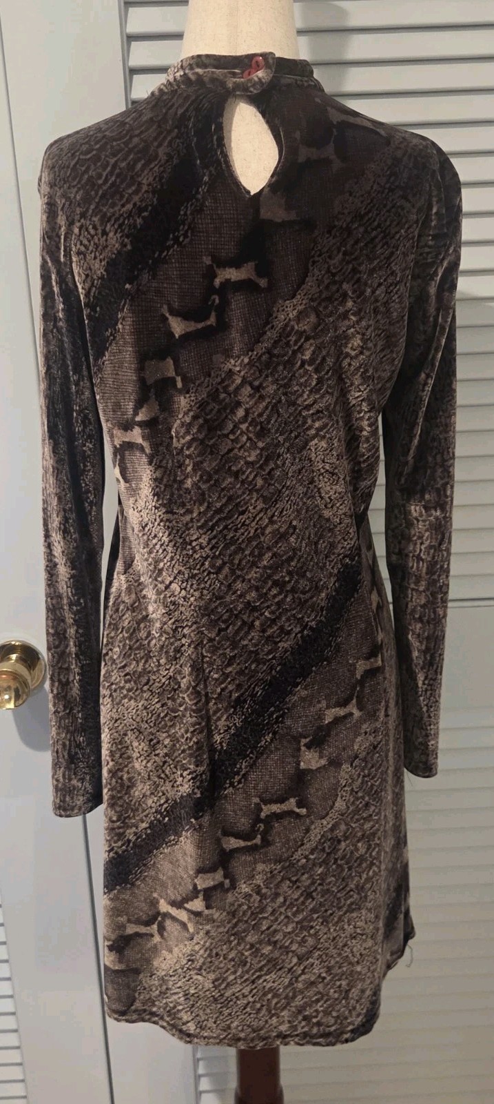 Wild Rose Size 8 Velvet Silk Blend Snake Skin Shift Dress Vintage 80s