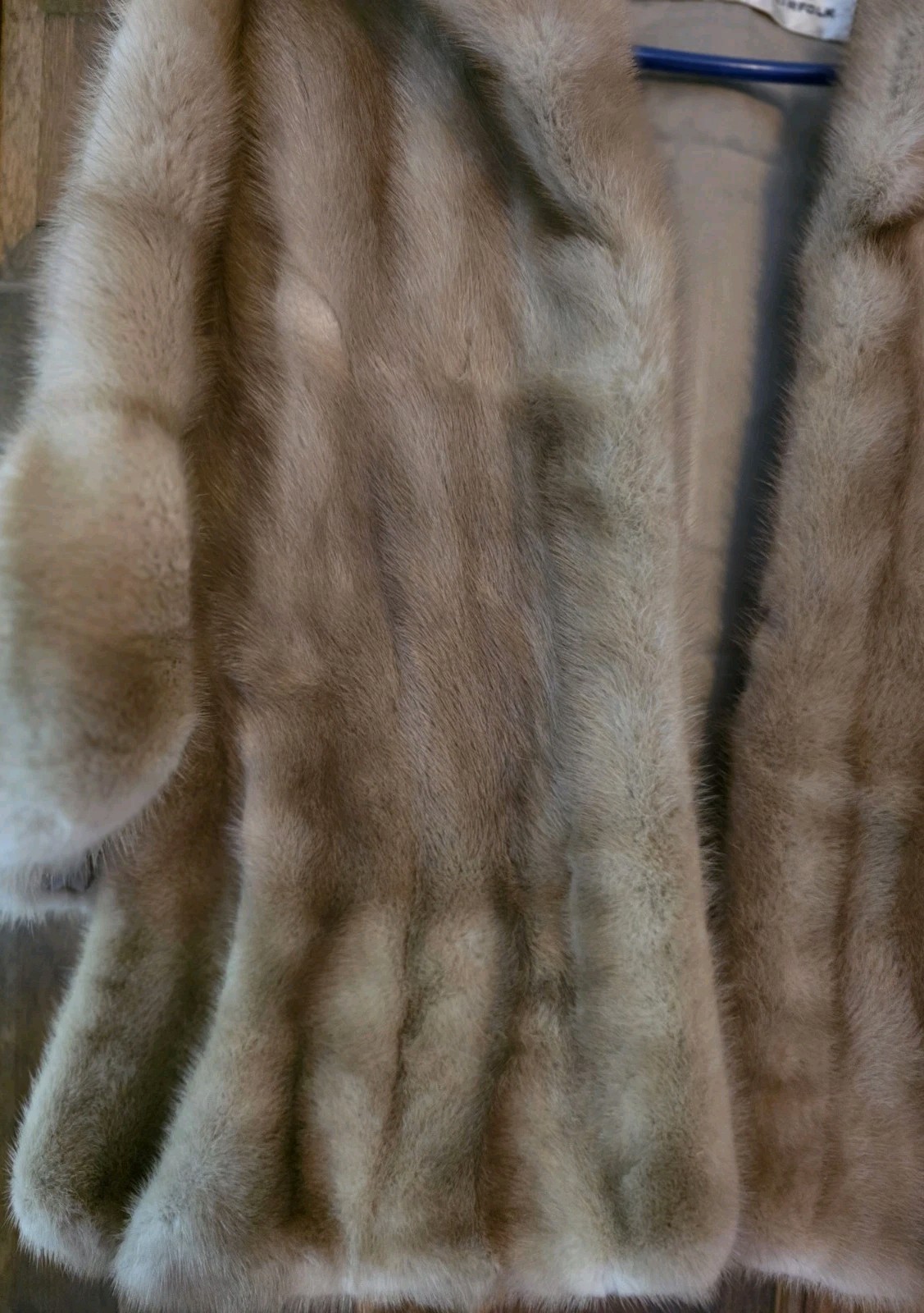 Mink Fur Wrap – Size Small/Medium – EMBA – (Lowenthal) Natural Brown Mink