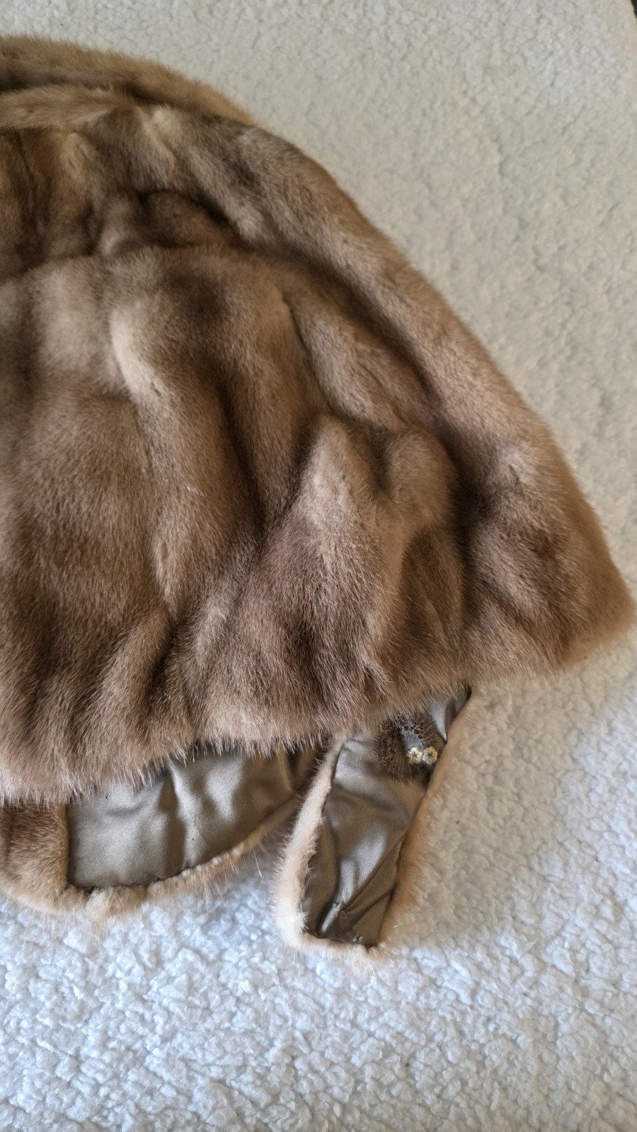 READ Vintage 1950s Genuine Blonde Pastel Mink Fur Capelet Bolero Shawl Collar