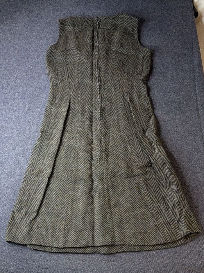 Vintage 1960s Century of Boston All Wool Herringbone Tweed Sleeveless Mod Midi D
