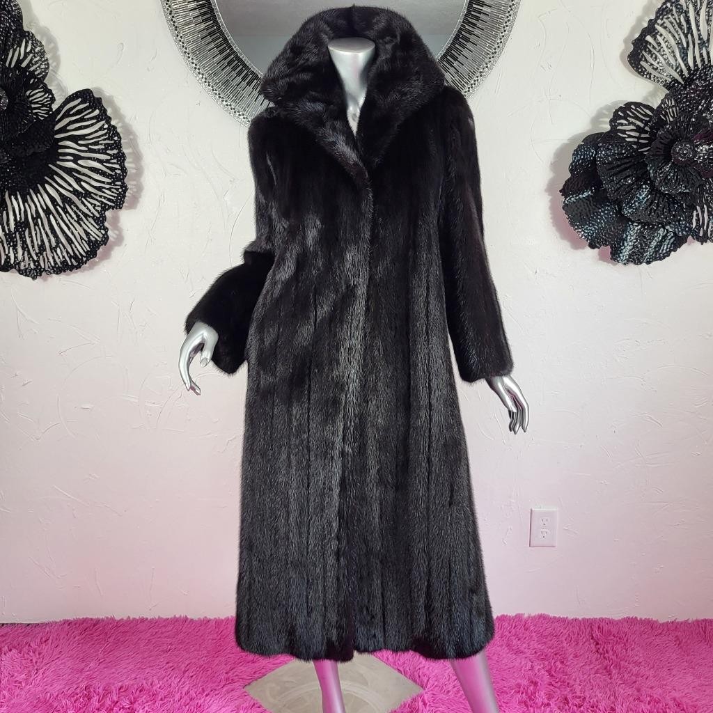 PARISIAN FURS~M/L~STUNNING VINTAGE BLACK GENUINE REAL FULL LENGTH MINK FUR COAT