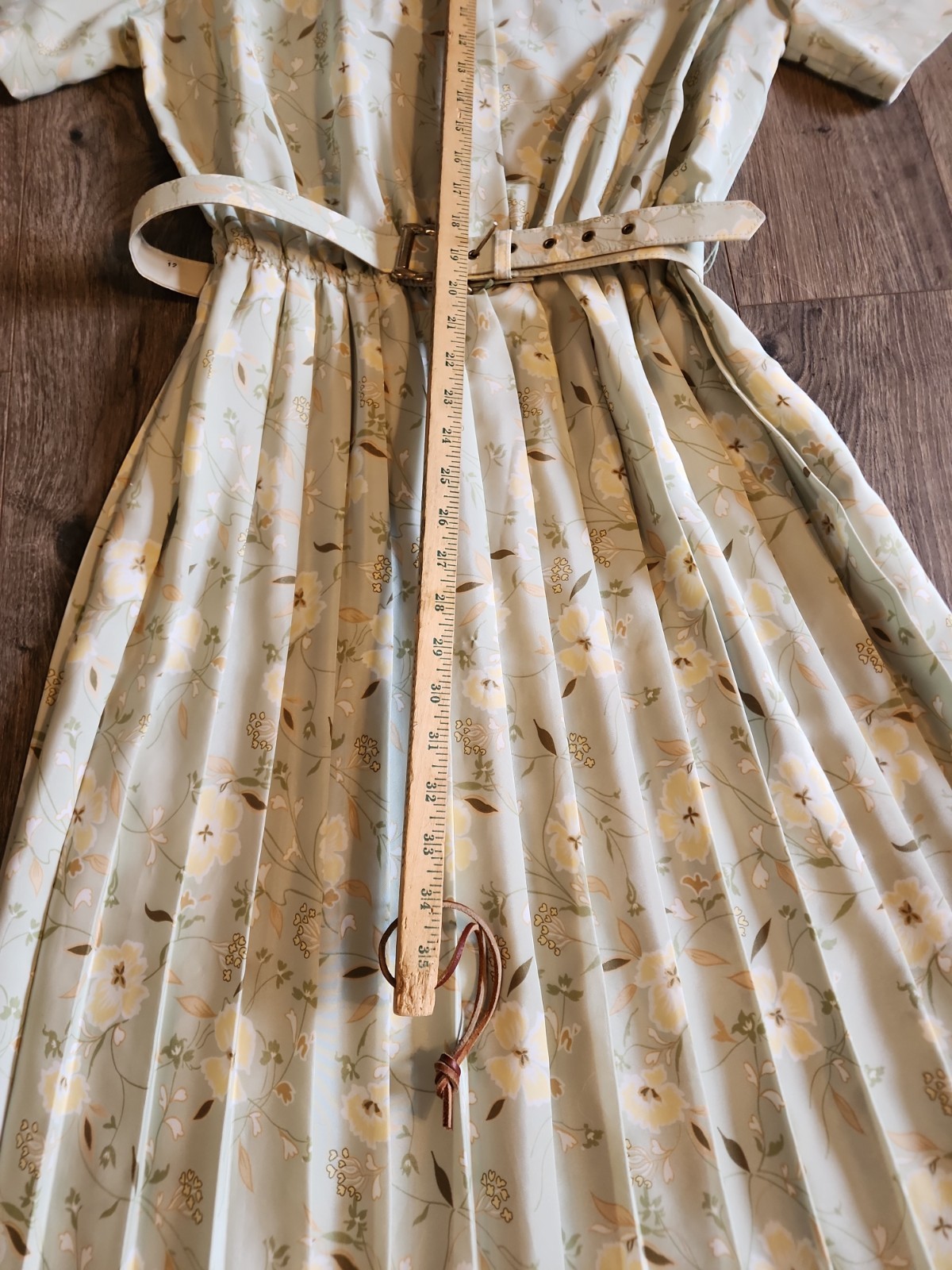Vintage LESLIE FAY Floral Pleated retro swing Dress Belted 12 Longline Tea Midi