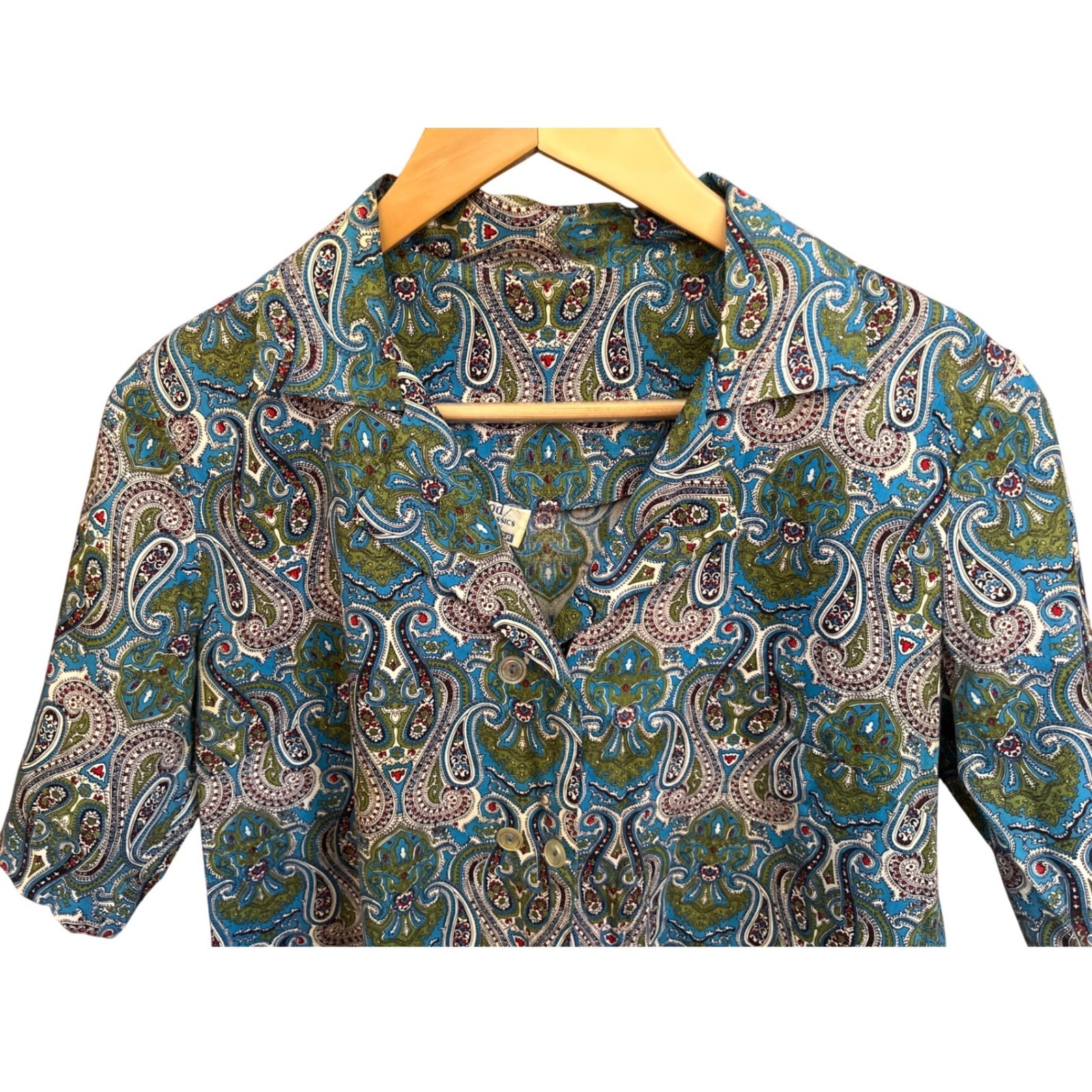 Vintage 70s Cape Cod Classics Button Up Shirt Paisley Boho Retro Preppy C;assic