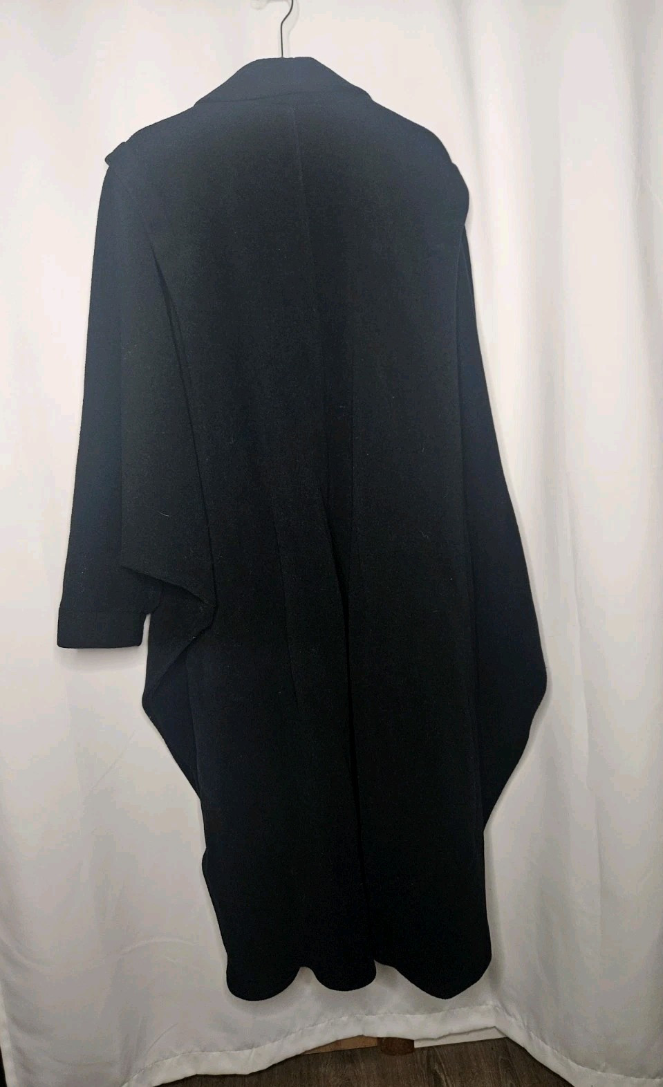 Vintage Komitor Wool Blend Cape Black