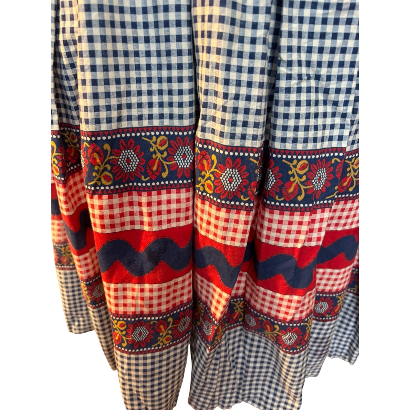 Gingham Shirtwaist Dress Red Border Prairie 70s Cottagecore Fit & Flare USA