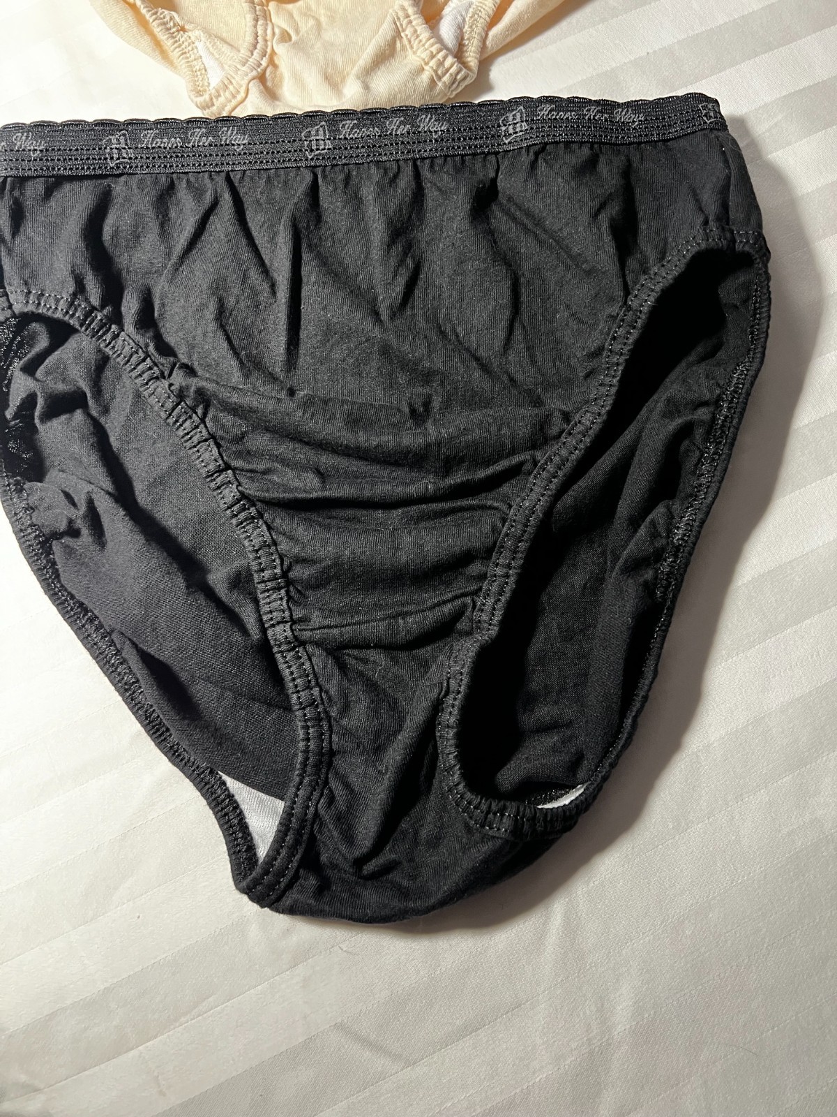 VTG Girls Hanes Her Way Panties Hi-Cut Cotton Brief Size 5 NWOT