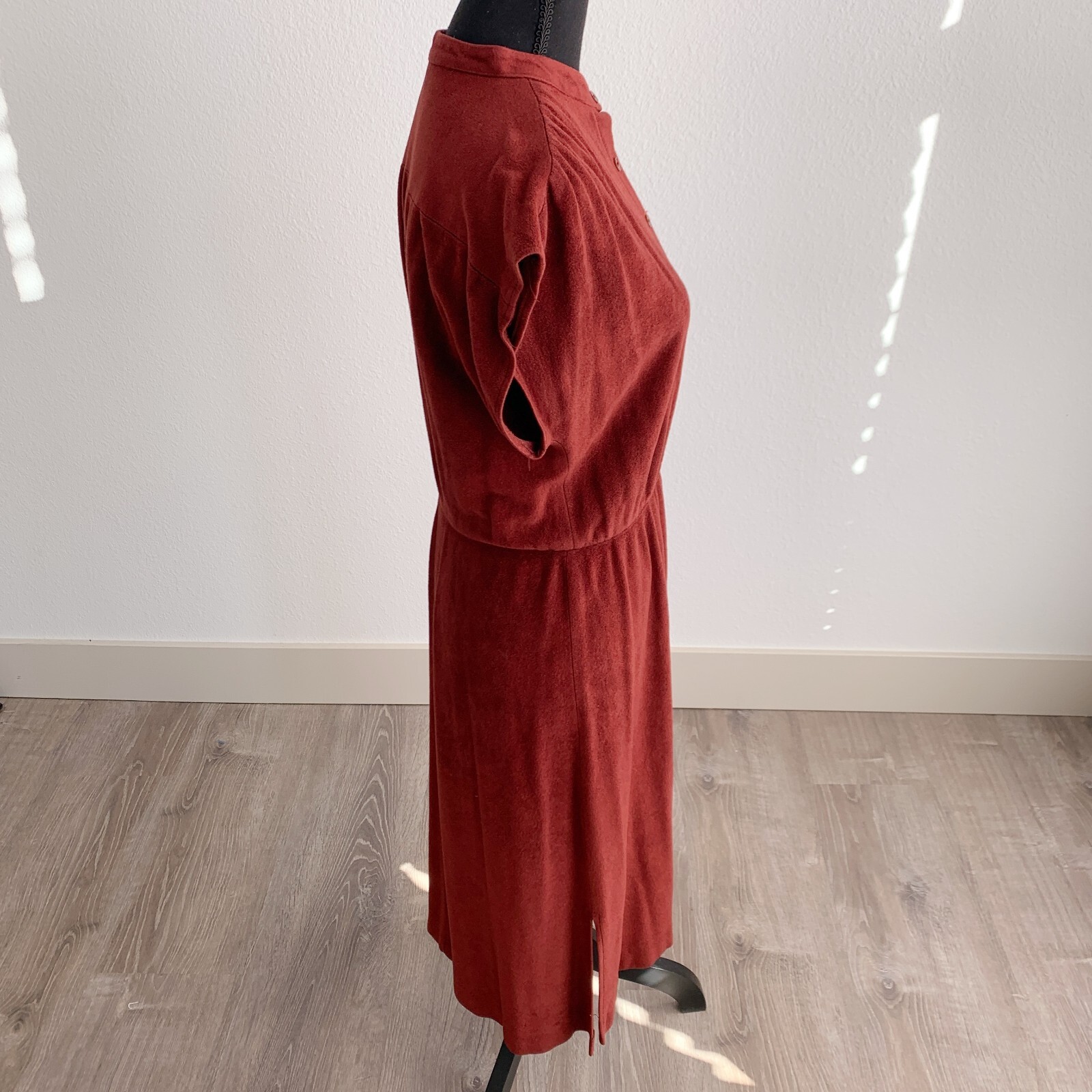 Vintage 70s Rust Velour Cap Sleeve Twee Mandarin Collar Fit Flare Dress 15