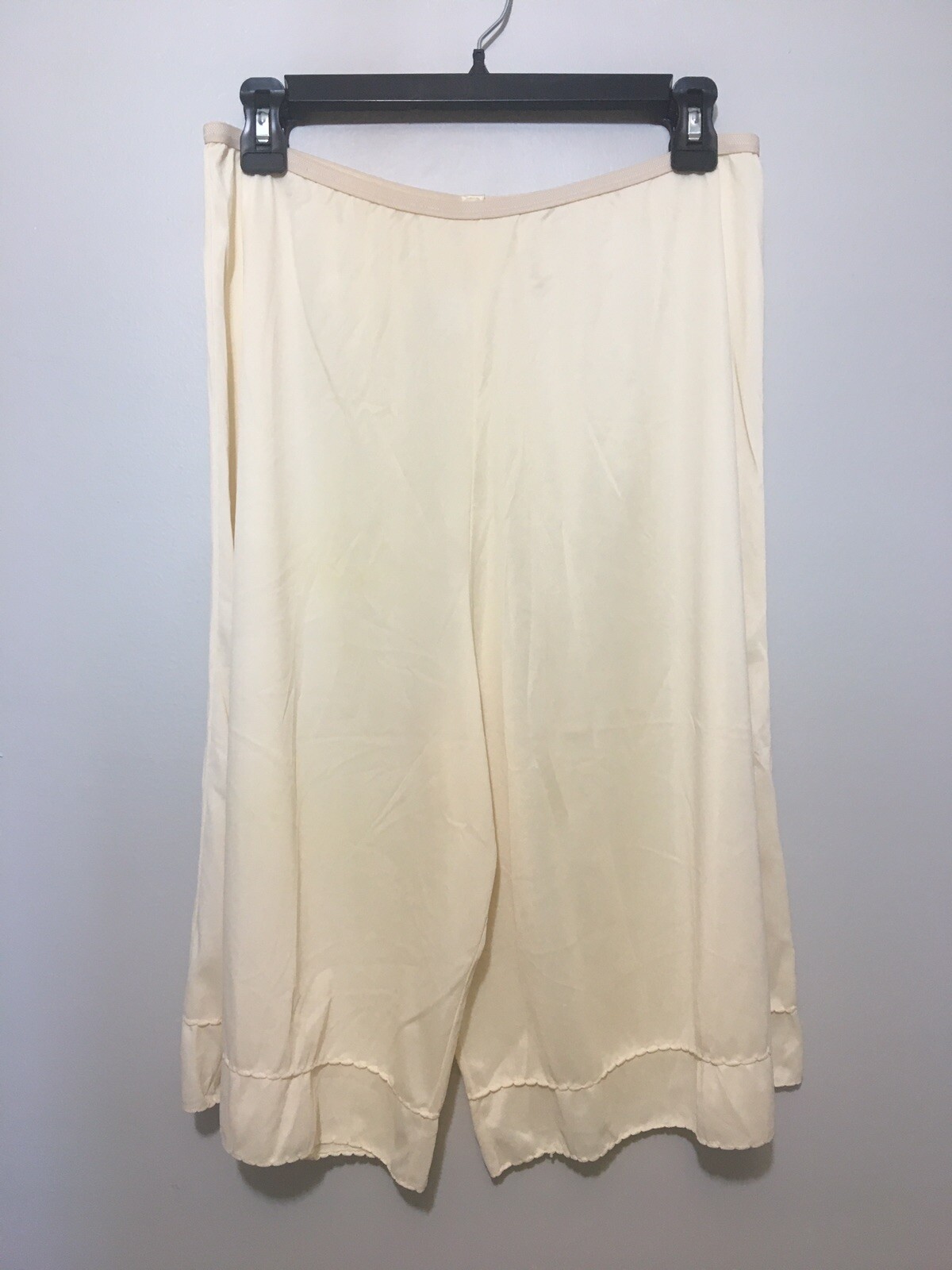 Vtg Wonder Maid Silky Pettipants Slip Shorts Large Scalloped Trim Union Label