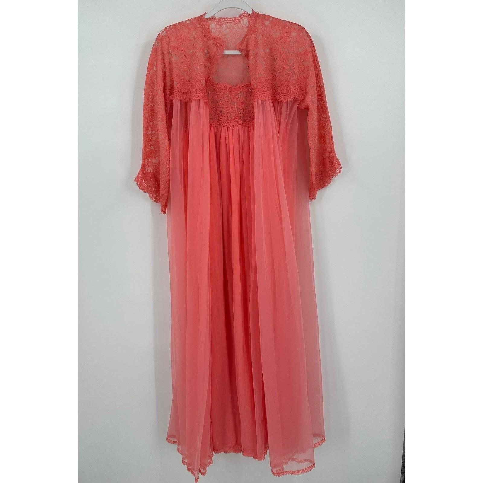 Vintage Womens Coral Lace Sheer Maxi Nightgown Robe Set Romantic Peignoir Size L