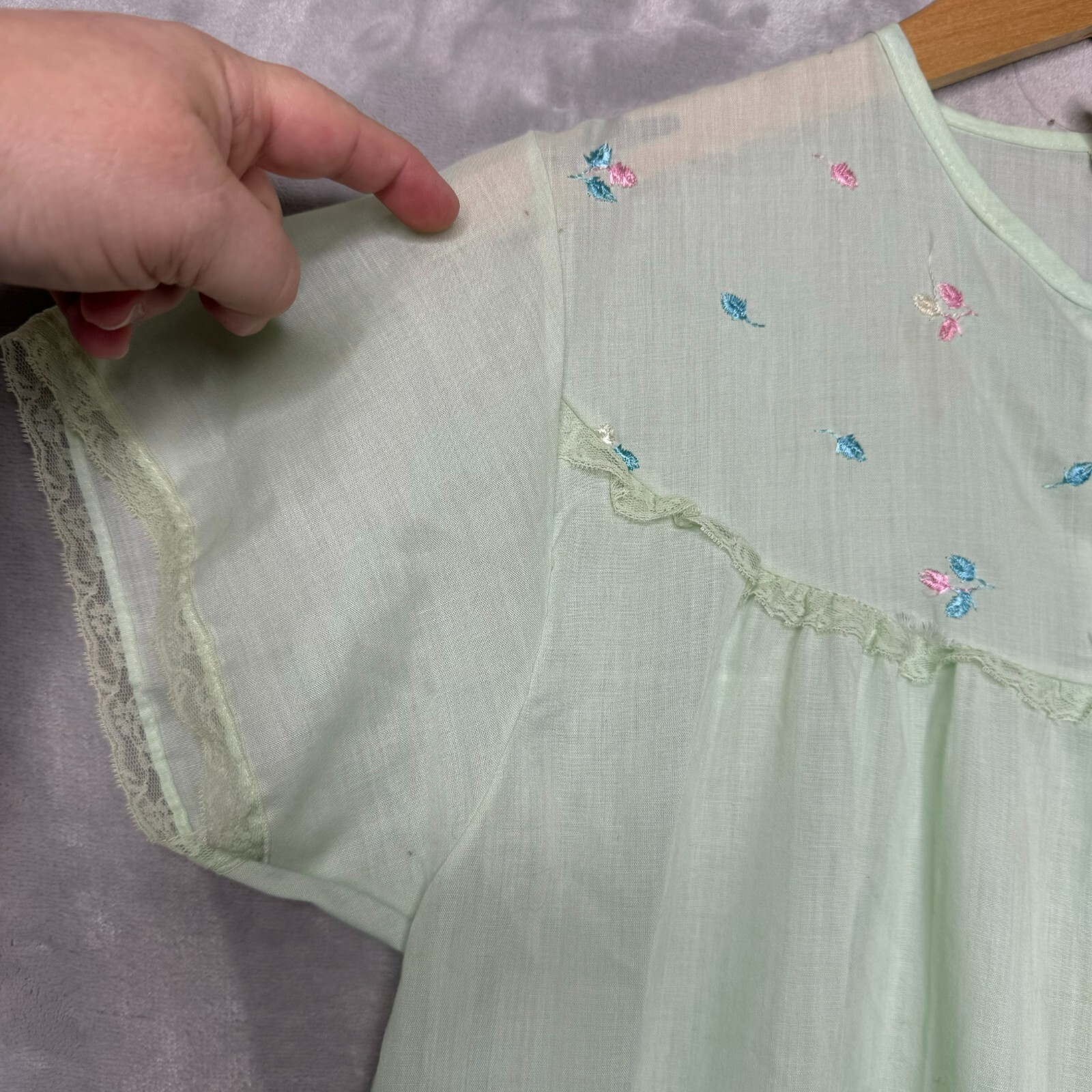 Vintage Katz Shift Gown Lingerie Green Medium Embroidered Lace Short Sleeve Midi