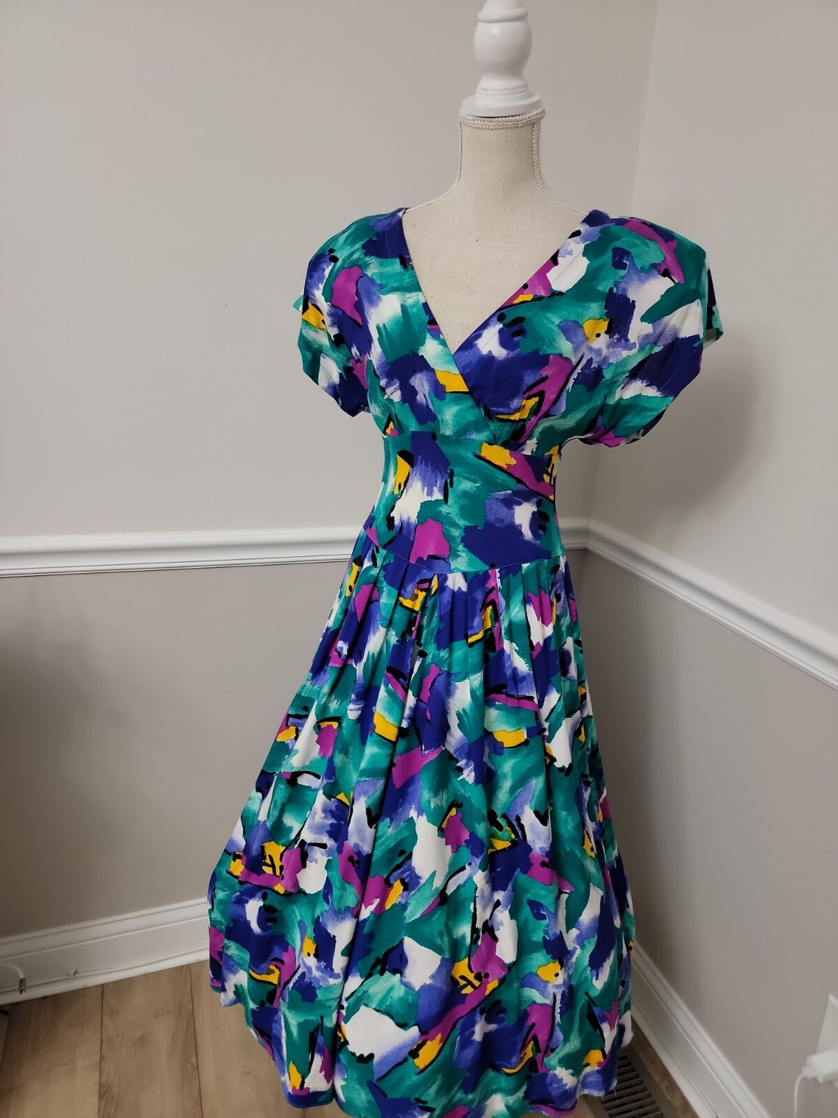 VTG’80s R.E.O Abstract Pattern Tea Garden Dress / Puff Shoulder Rockabilly