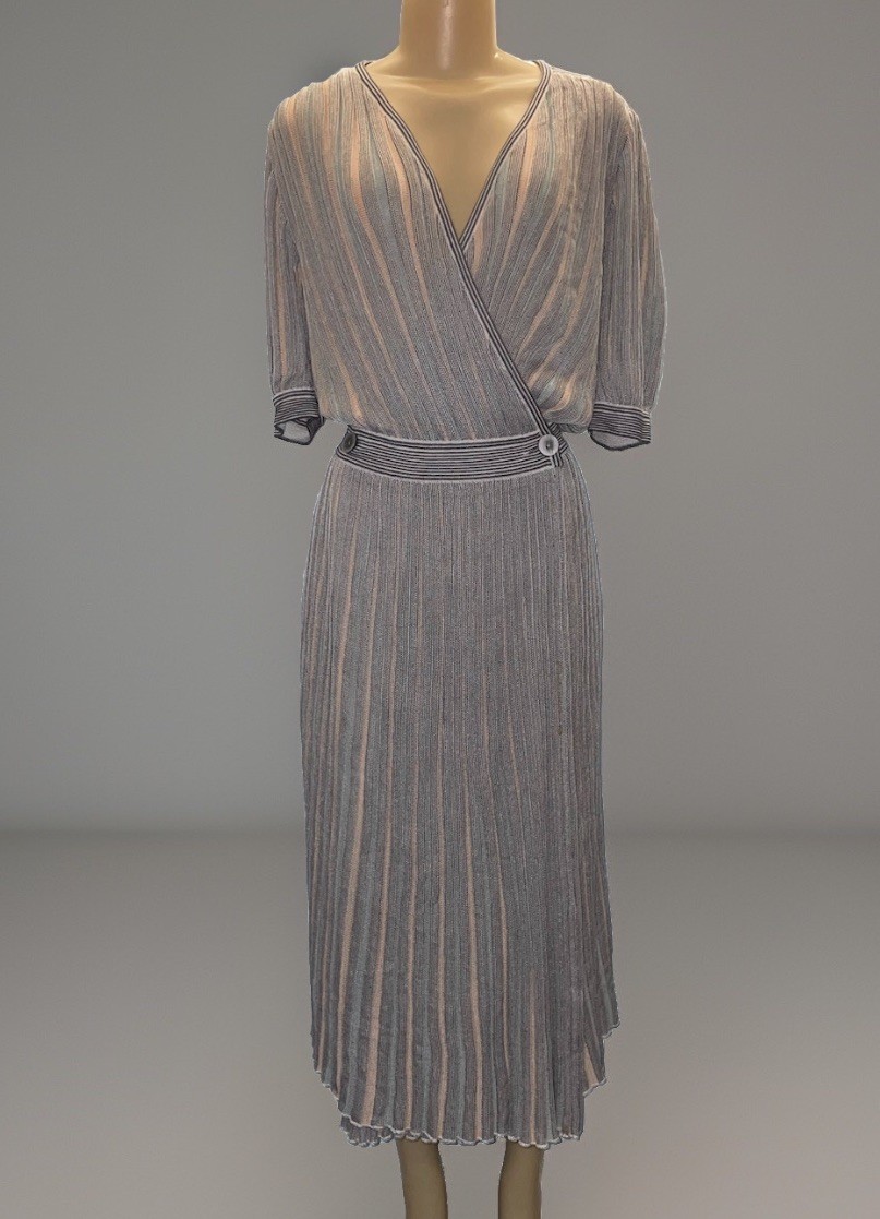 Vintage 1970s Albert Nipon Italy Knit Wrap Dress Short Sleeve Pleated Duster 6